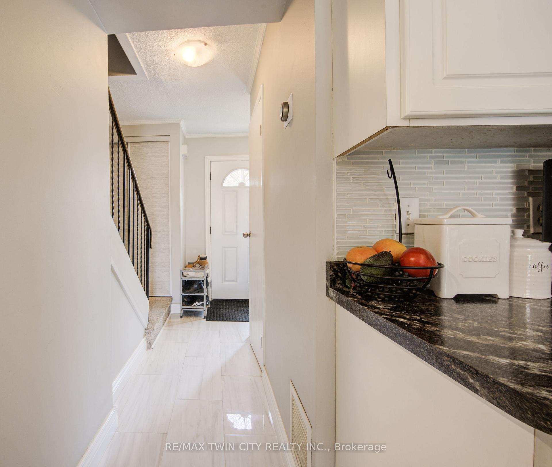 Photo 9 of Unit 43, 121 University Avenue E, Waterloo — HOMEH