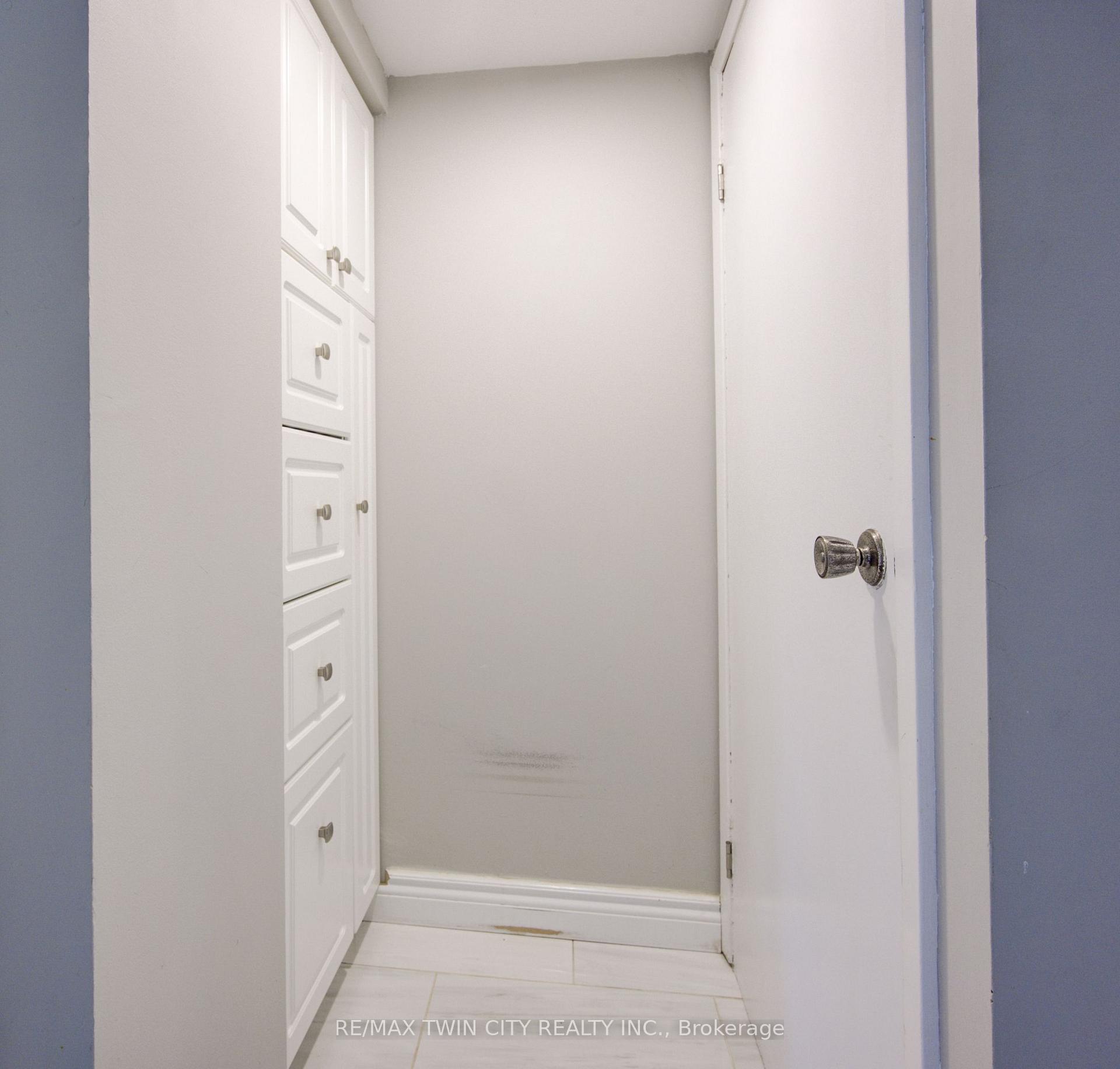 Photo 21 of Unit 43, 121 University Avenue E, Waterloo — HOMEH