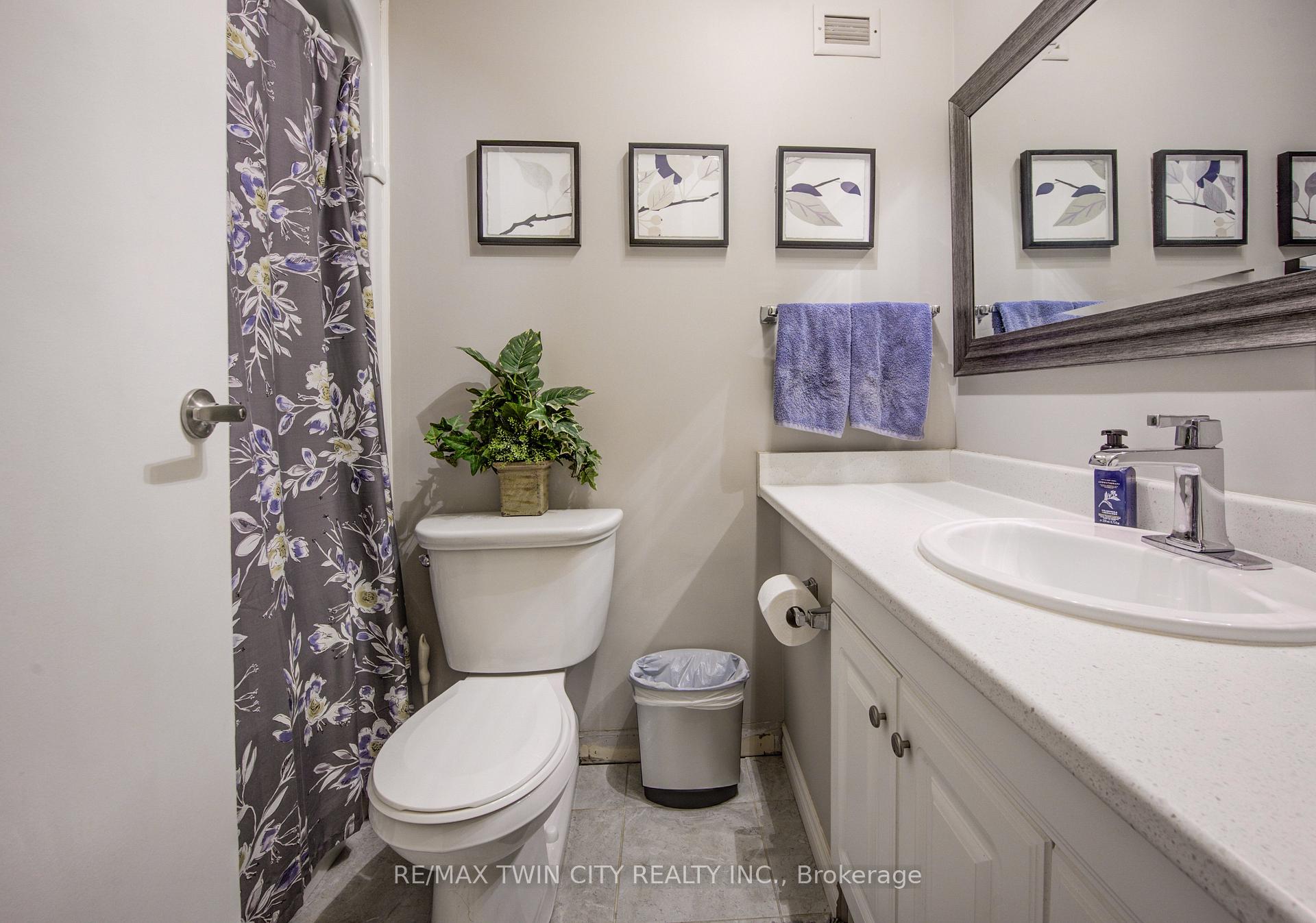 Photo 26 of Unit 43, 121 University Avenue E, Waterloo — HOMEH