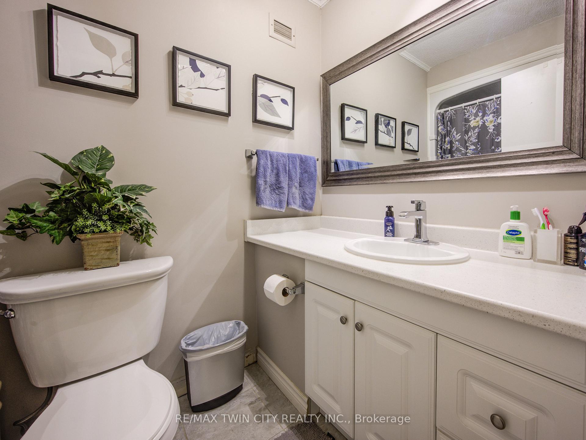 Photo 27 of Unit 43, 121 University Avenue E, Waterloo — HOMEH