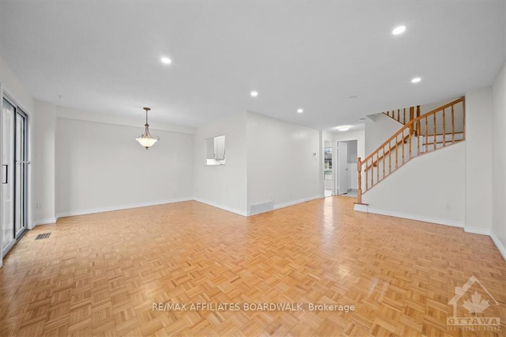 Photo 6 of 111 Beachview, Ottawa, Mooneys Bay/Riverside Park — HOMEH