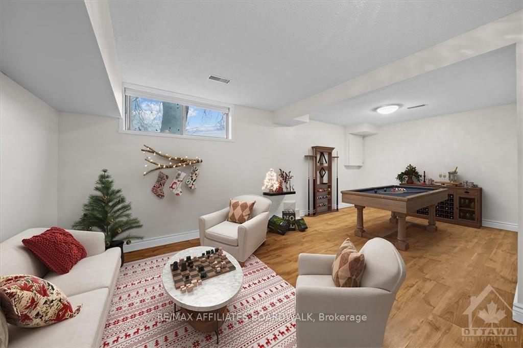 Photo 19 of 111 Beachview, Ottawa, Mooneys Bay/Riverside Park — HOMEH