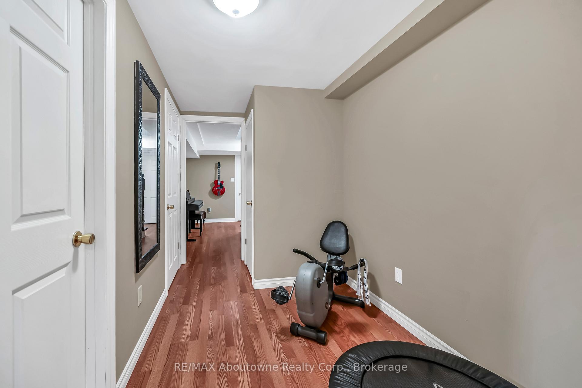 Photo 14 of Unit Unit 30, 31 Moss Boulevard, Hamilton, Dundas — HOMEH