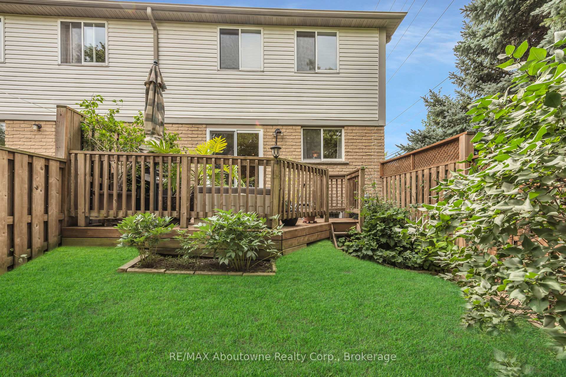 Photo 19 of Unit Unit 30, 31 Moss Boulevard, Hamilton, Dundas — HOMEH