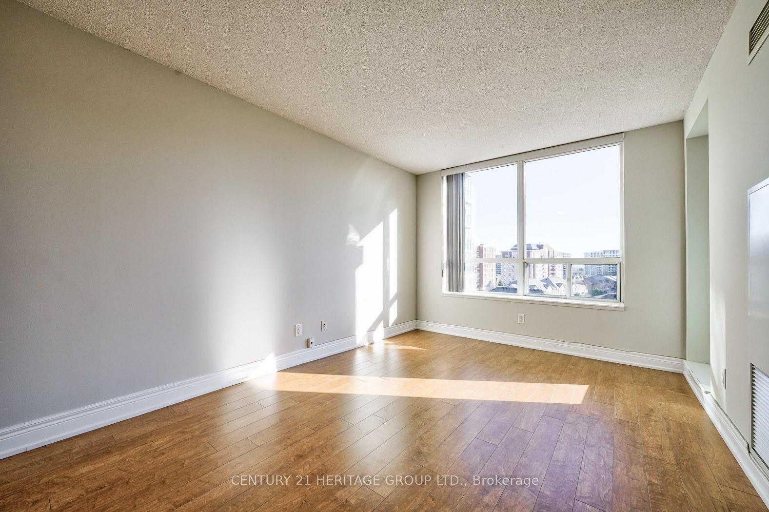 Photo 8 of Unit 703, 62 Suncrest Boulevard, Markham, Commerce Valley — HOMEH