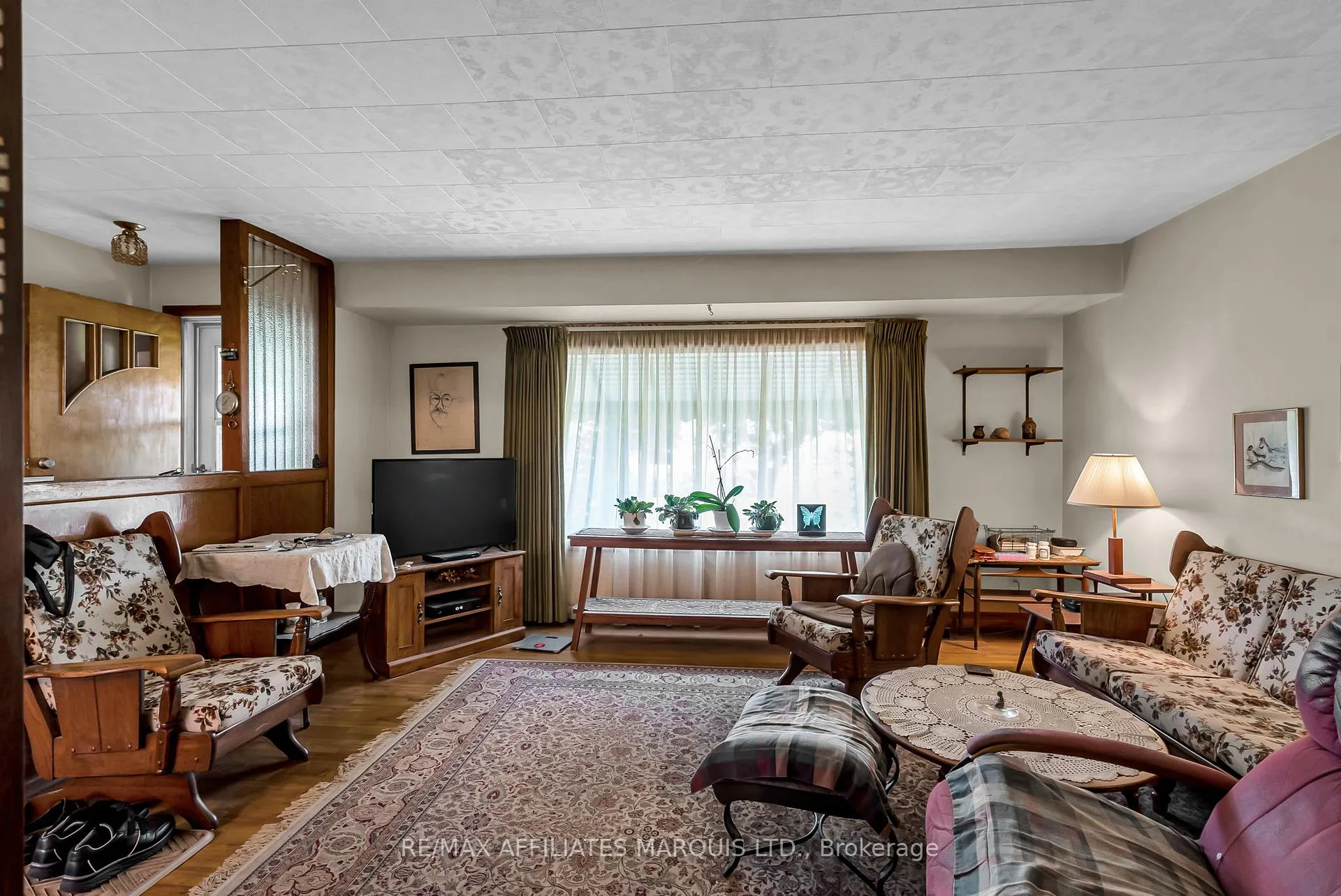 Photo 6 of 1301 Gallinger Avenue, Cornwall — HOMEH