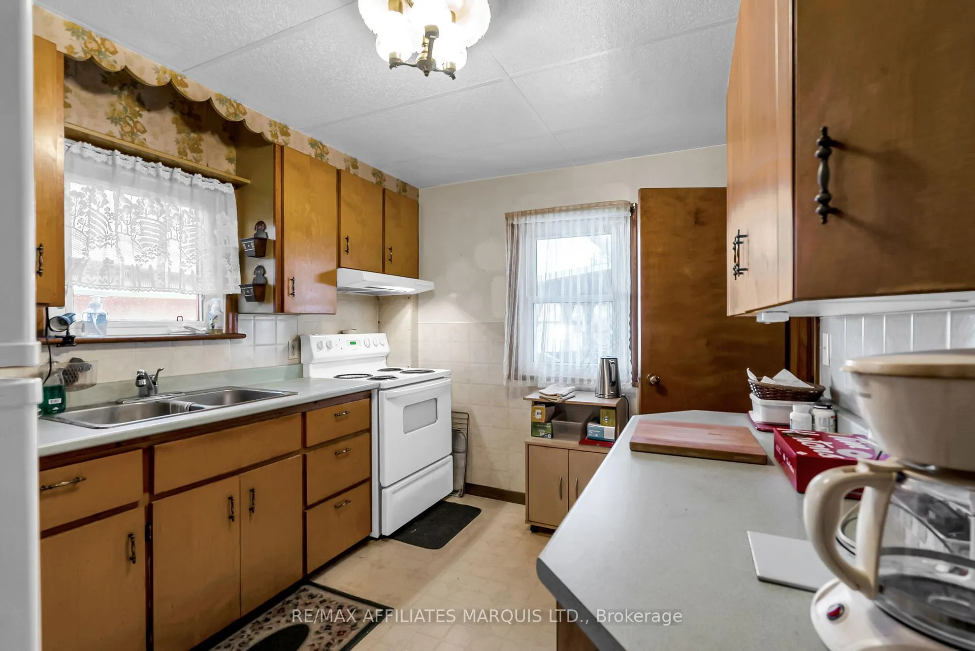 Photo 11 of 1301 Gallinger Avenue, Cornwall — HOMEH