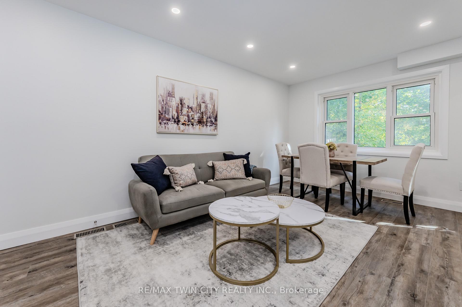 Photo 5 of Unit E, 308 Bluevale Street, Waterloo — HOMEH
