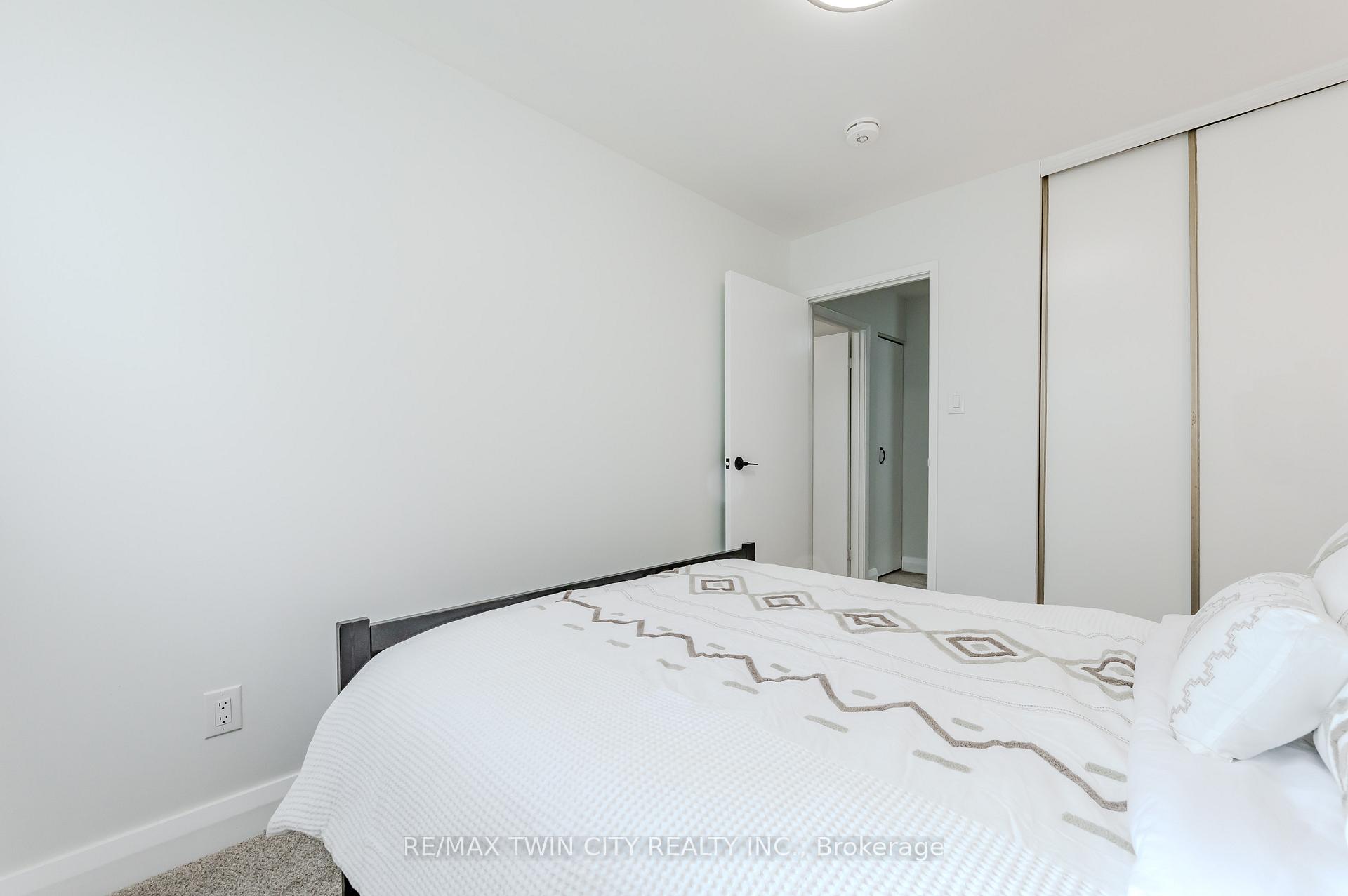 Photo 17 of Unit E, 308 Bluevale Street, Waterloo — HOMEH