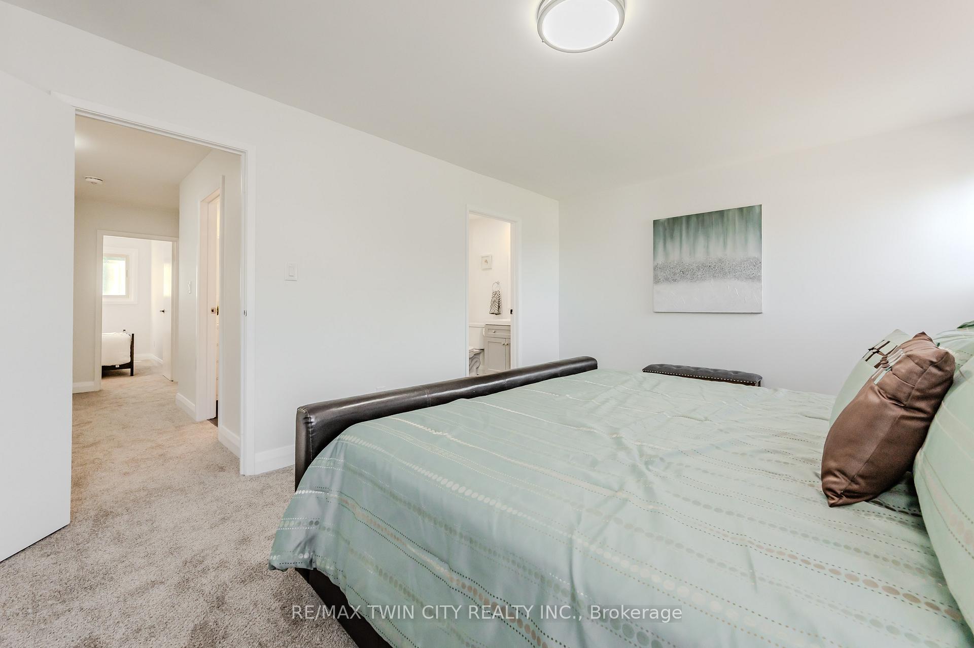 Photo 25 of Unit E, 308 Bluevale Street, Waterloo — HOMEH