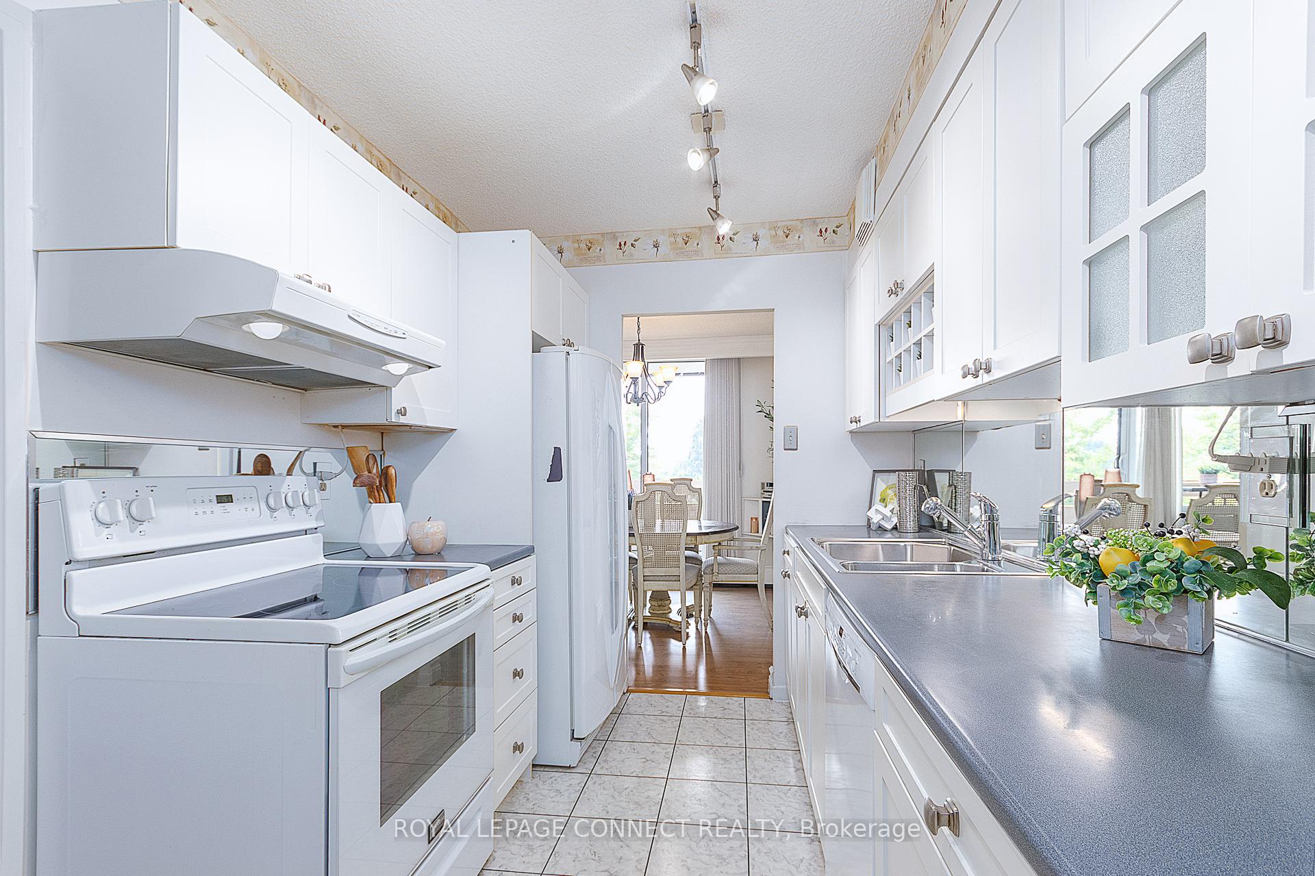 Photo 7 of Unit 404, 1210 Radom Street, Pickering, Bay Ridges — HOMEH