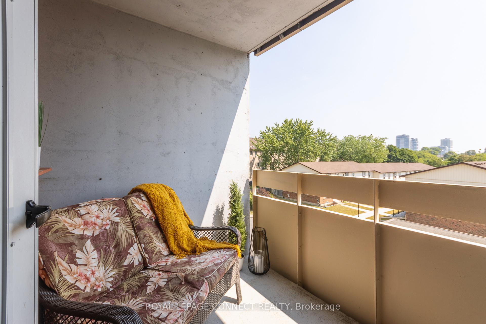 Photo 21 of Unit 404, 1210 Radom Street, Pickering, Bay Ridges — HOMEH