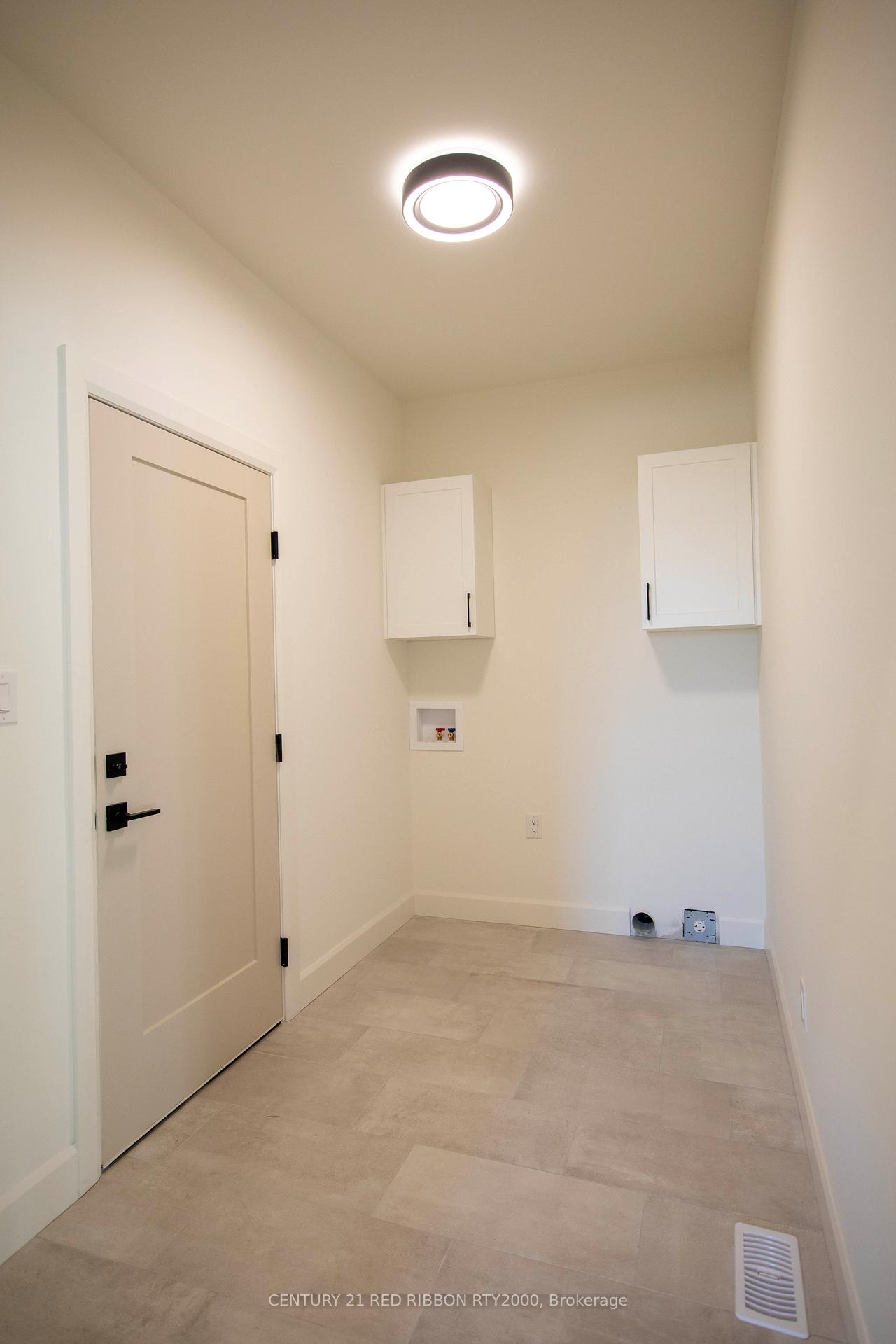 Photo 21 of Unit 6, 430 Head Street N, Strathroy-Caradoc, NE — HOMEH