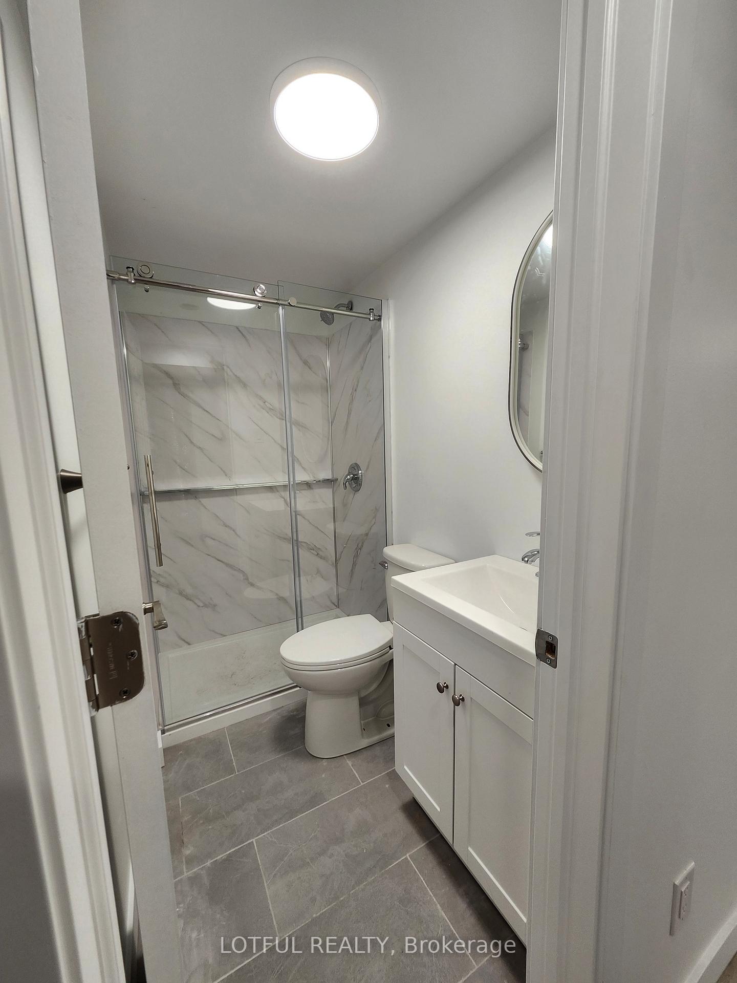 Photo 15 of Unit B, 905 Smyth Road, Ottawa, Elmvale Acres — HOMEH
