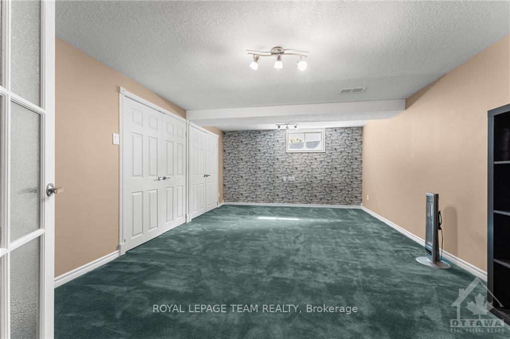 Photo 12 of 40 Spyglass Ridge, Ottawa, Stittsville (Central) — HOMEH