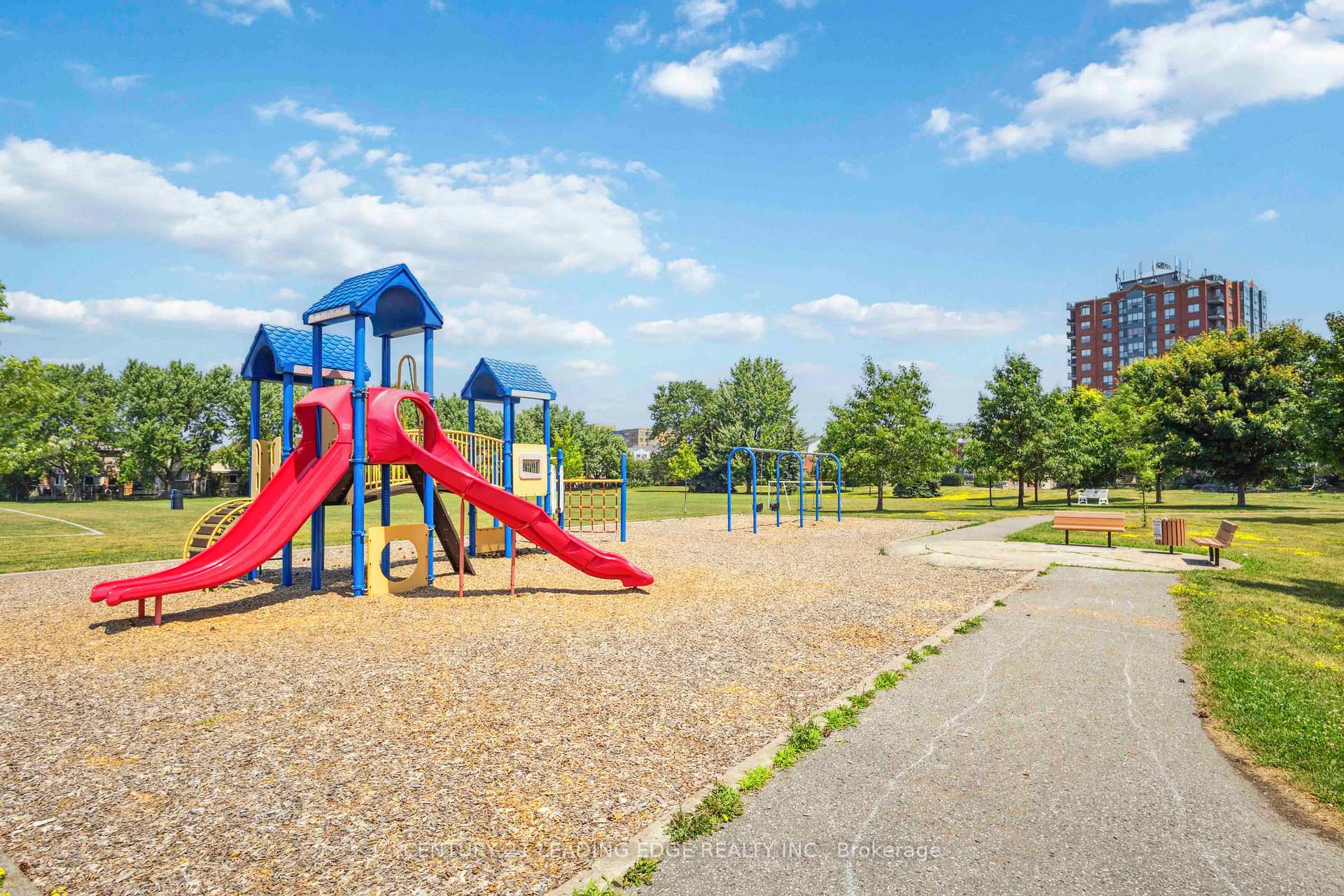 Photo 45 of Unit 809, 1665 Pickering Parkway, Pickering, Village East — HOMEH