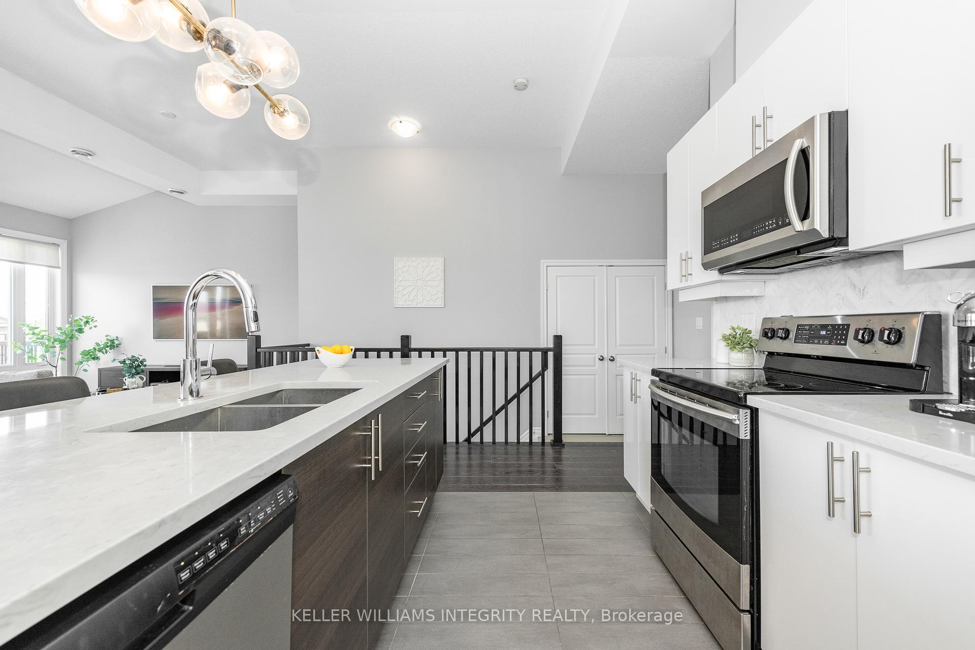 Photo 28 of 113 Poplin Street, Ottawa, Riverside South/Gloucester Glen — HOMEH