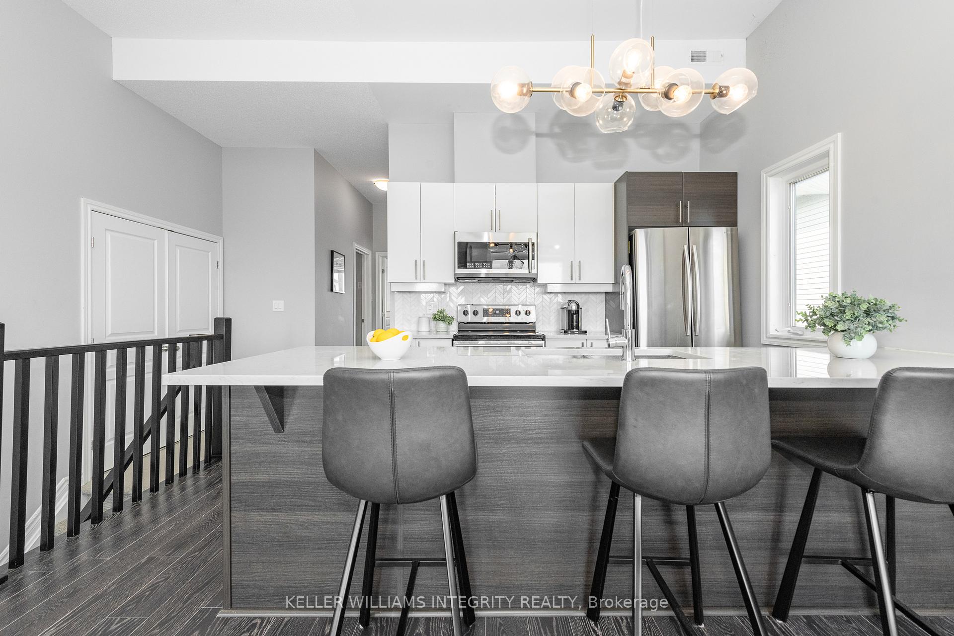Photo 10 of 113 Poplin Street, Ottawa, Riverside South/Gloucester Glen — HOMEH