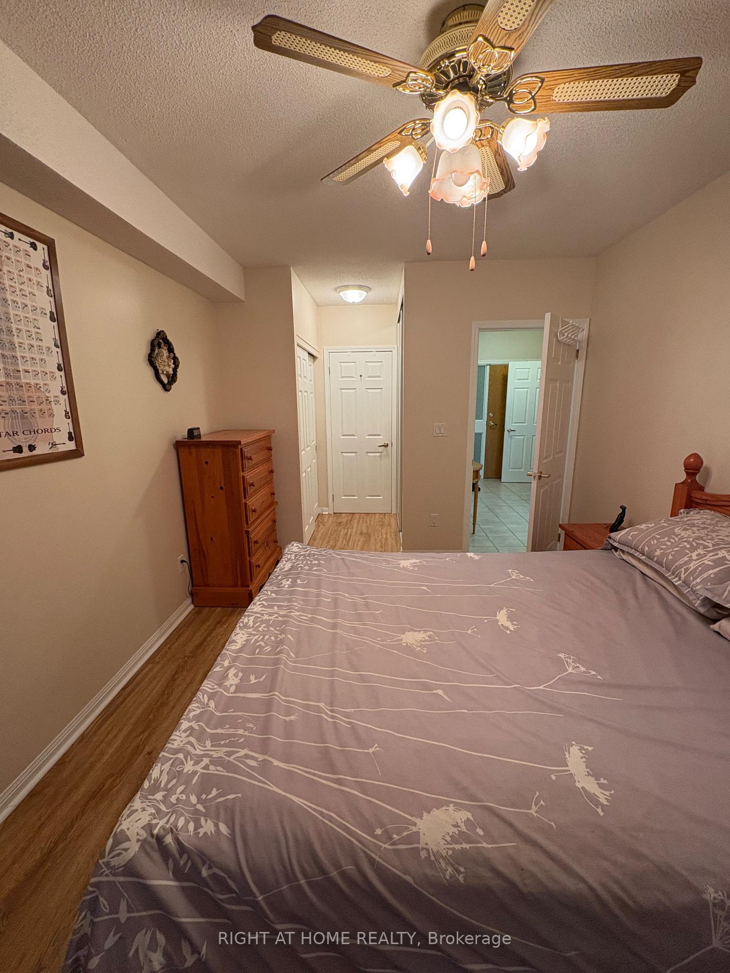 Photo 33 of Unit 303, 94 Dean Avenue, Barrie, Painswick South — HOMEH