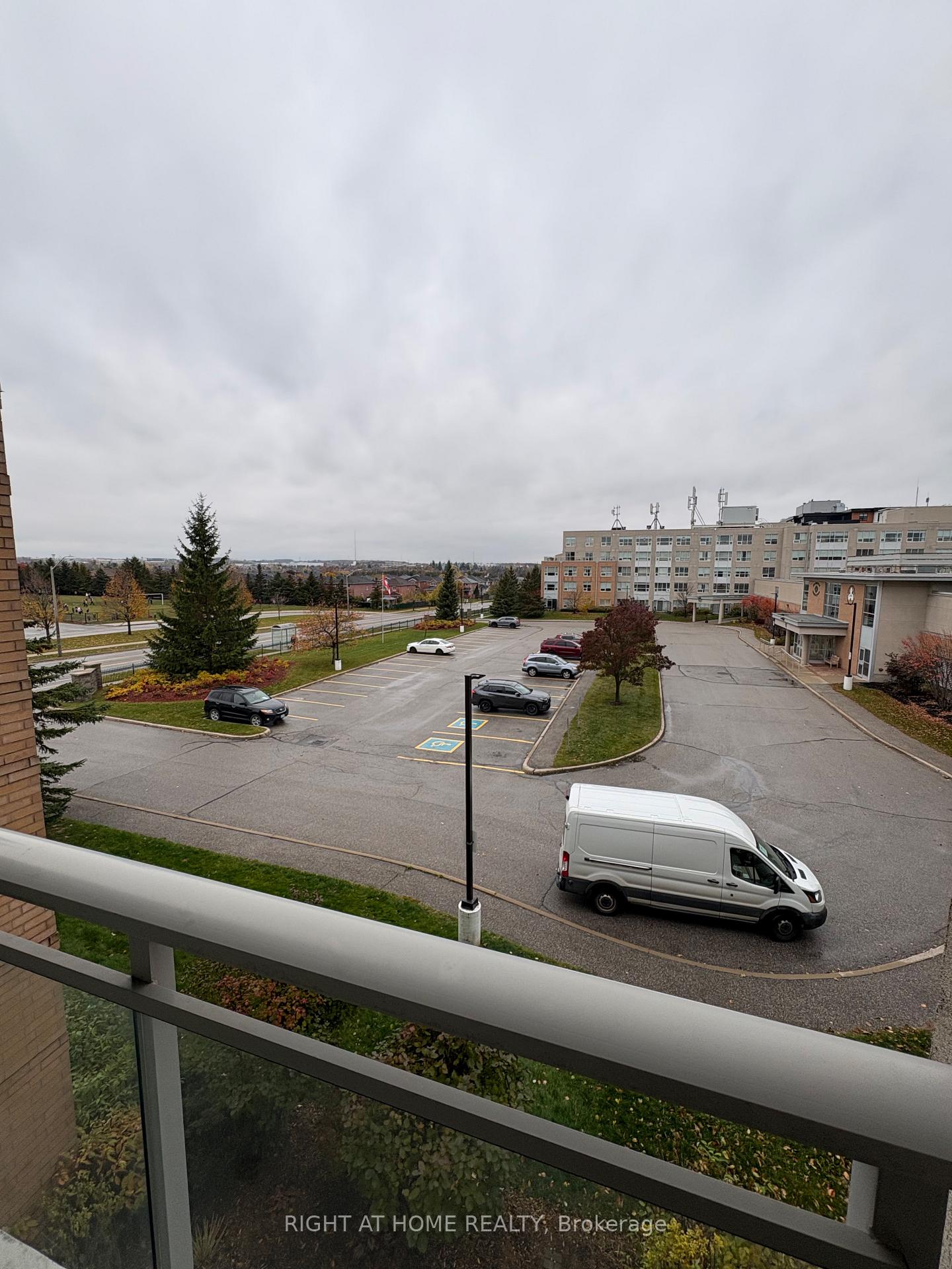 Photo 40 of Unit 303, 94 Dean Avenue, Barrie, Painswick South — HOMEH