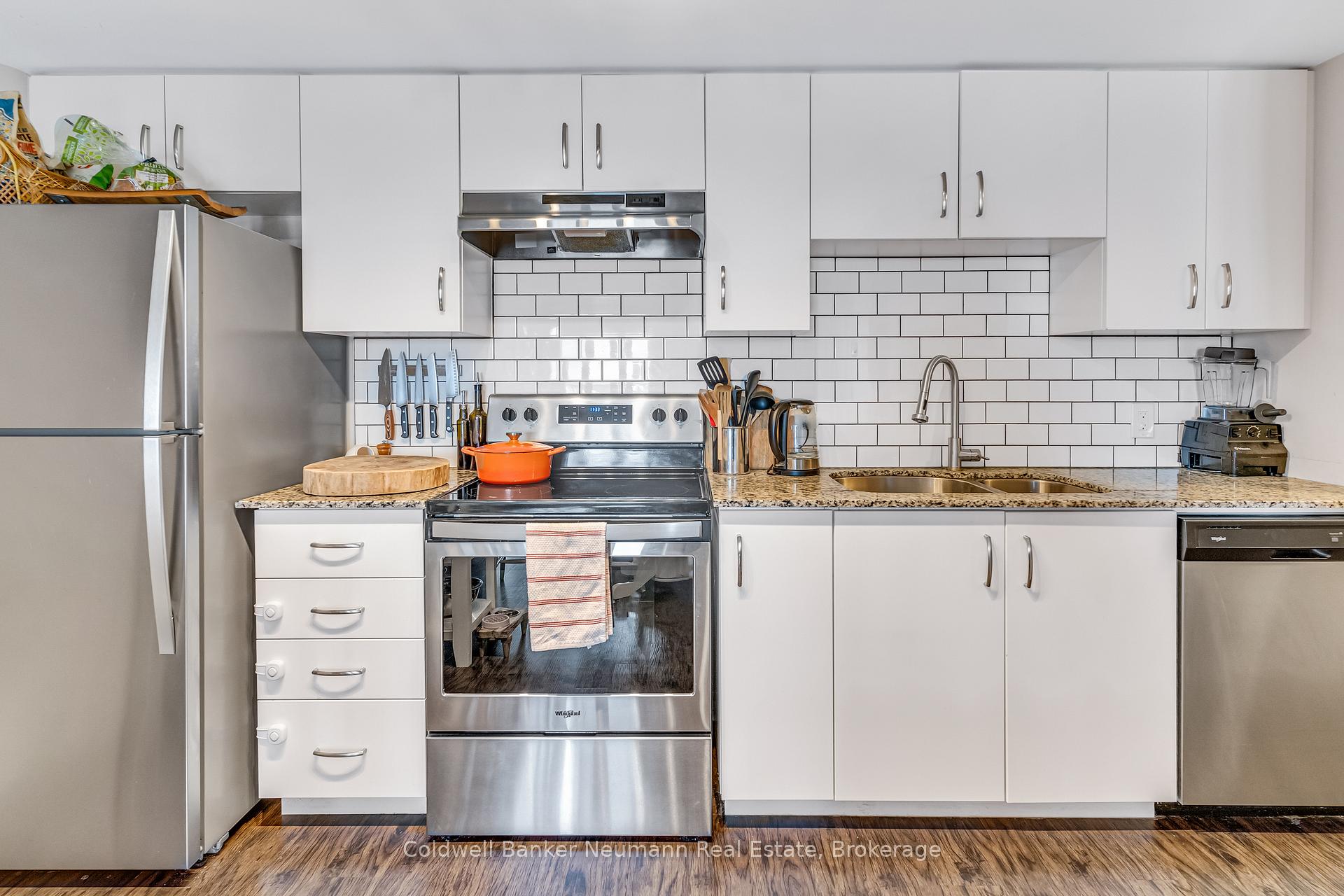 Photo 3 of Unit 407, 104 Summit Ridge Drive, Guelph, Grange Road — HOMEH