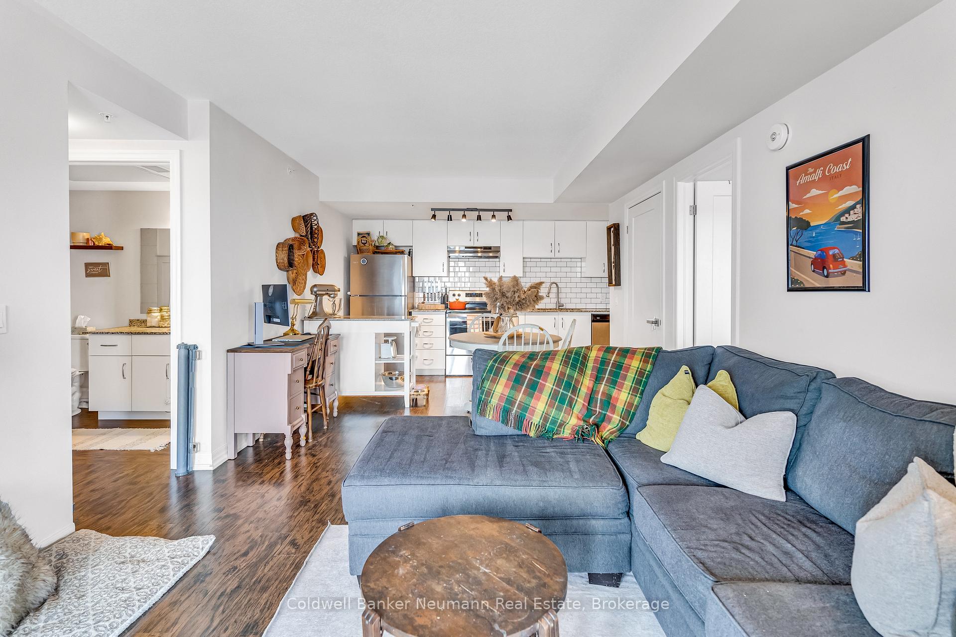 Photo 6 of Unit 407, 104 Summit Ridge Drive, Guelph, Grange Road — HOMEH