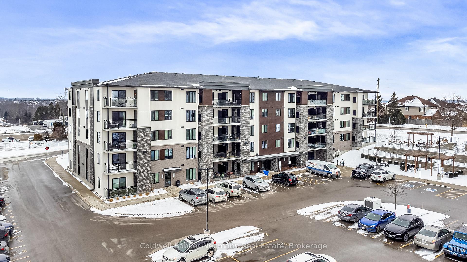 Photo 22 of Unit 407, 104 Summit Ridge Drive, Guelph, Grange Road — HOMEH