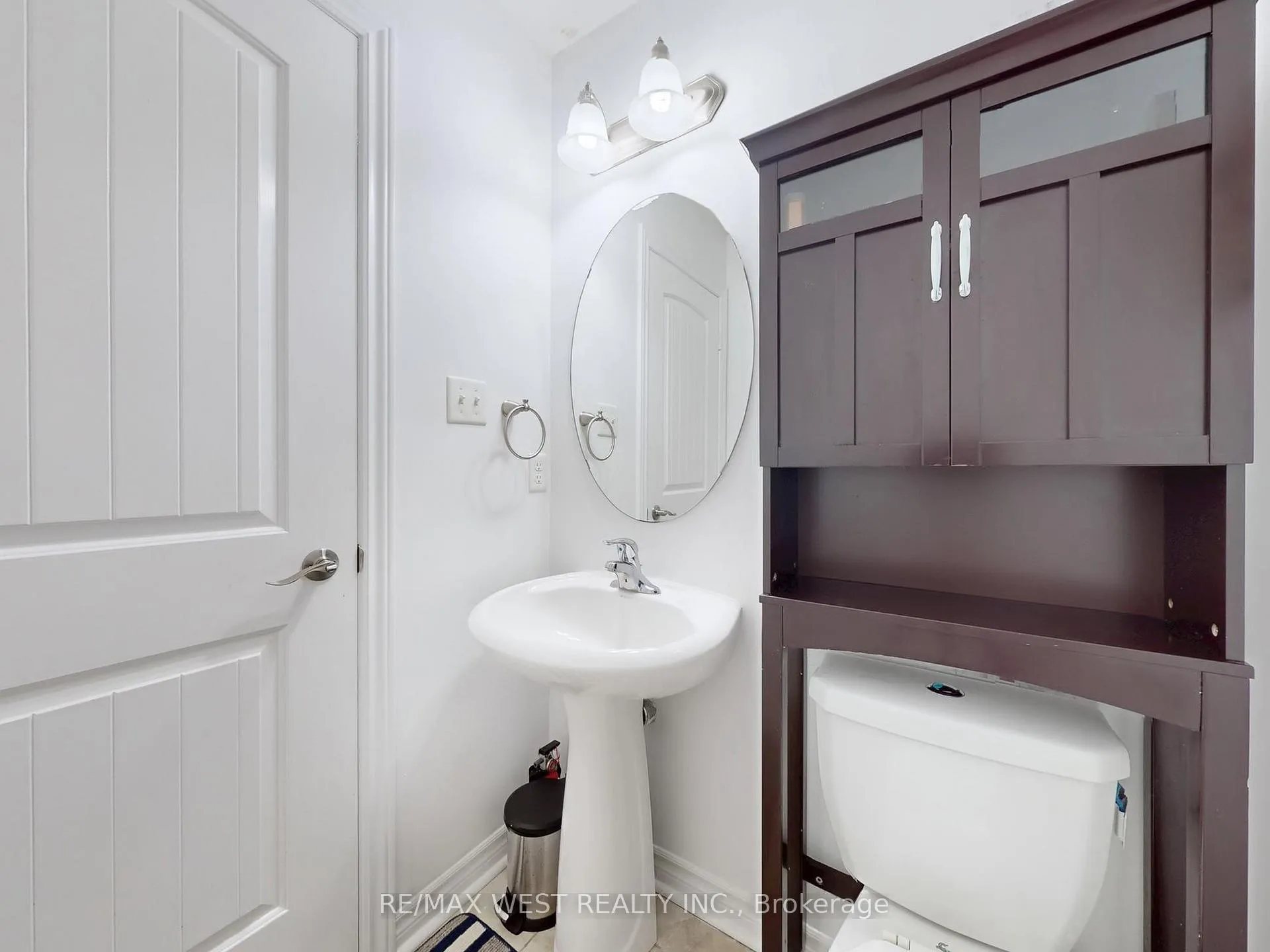 Photo 7 of Unit 15, 32 Lambeth Way, Guelph, Pineridge/Westminster Woods — HOMEH