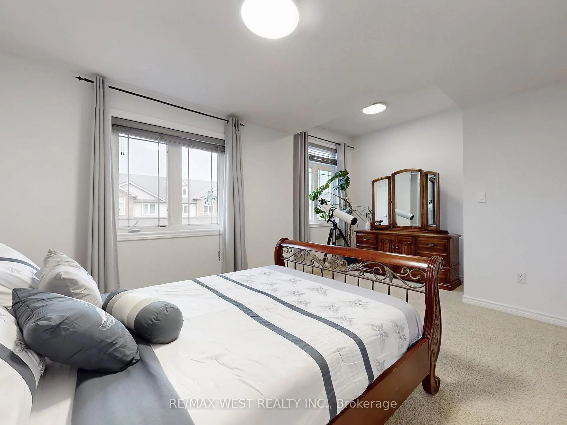 Photo 9 of Unit 15, 32 Lambeth Way, Guelph, Pineridge/Westminster Woods — HOMEH