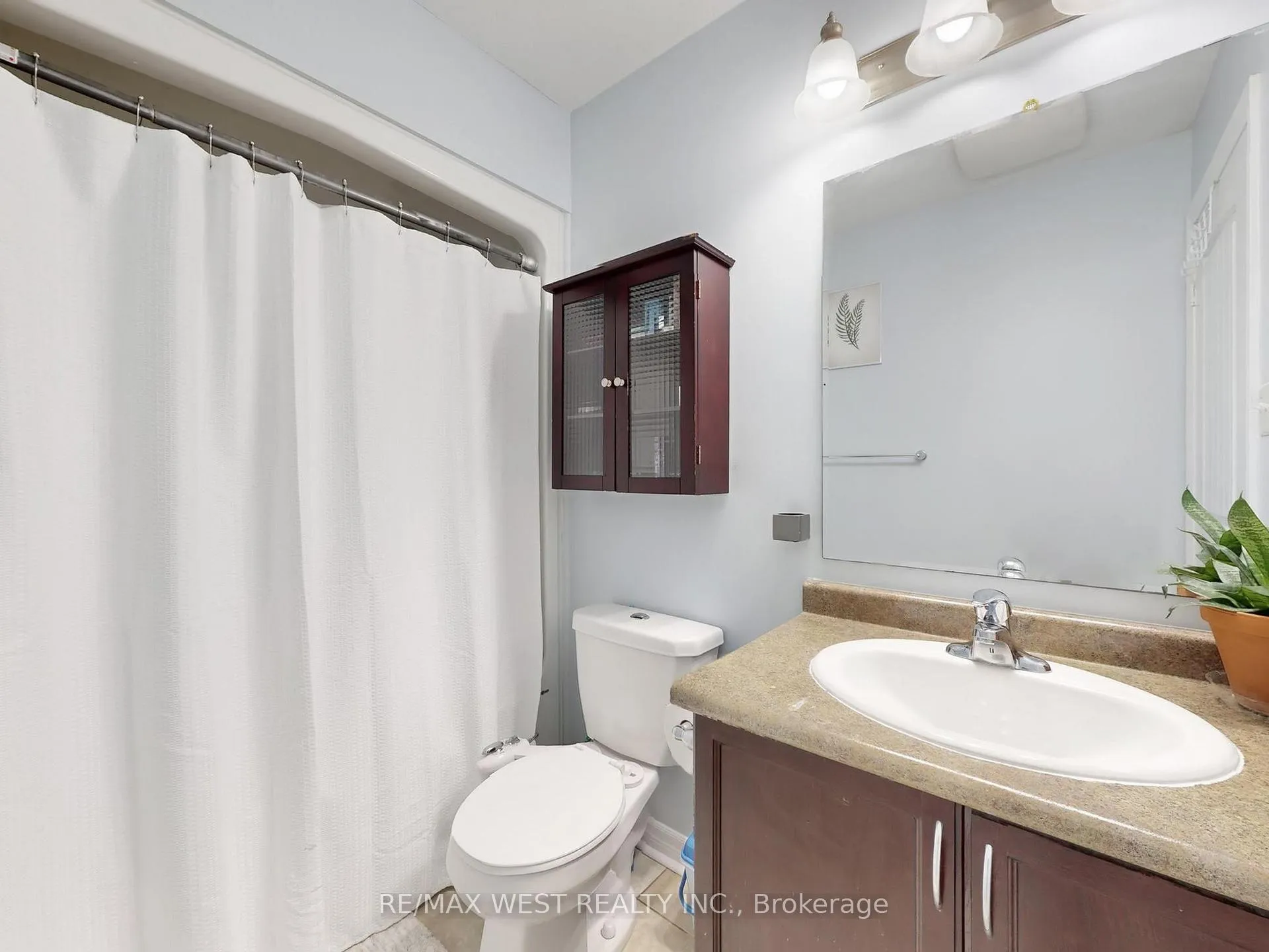 Photo 13 of Unit 15, 32 Lambeth Way, Guelph, Pineridge/Westminster Woods — HOMEH