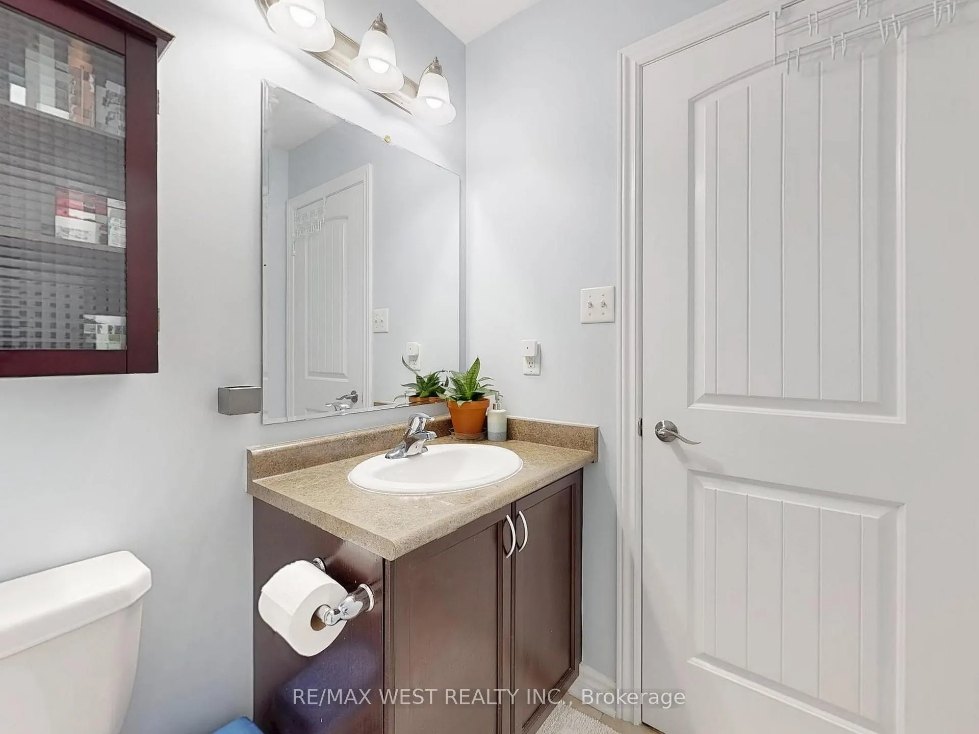 Photo 14 of Unit 15, 32 Lambeth Way, Guelph, Pineridge/Westminster Woods — HOMEH
