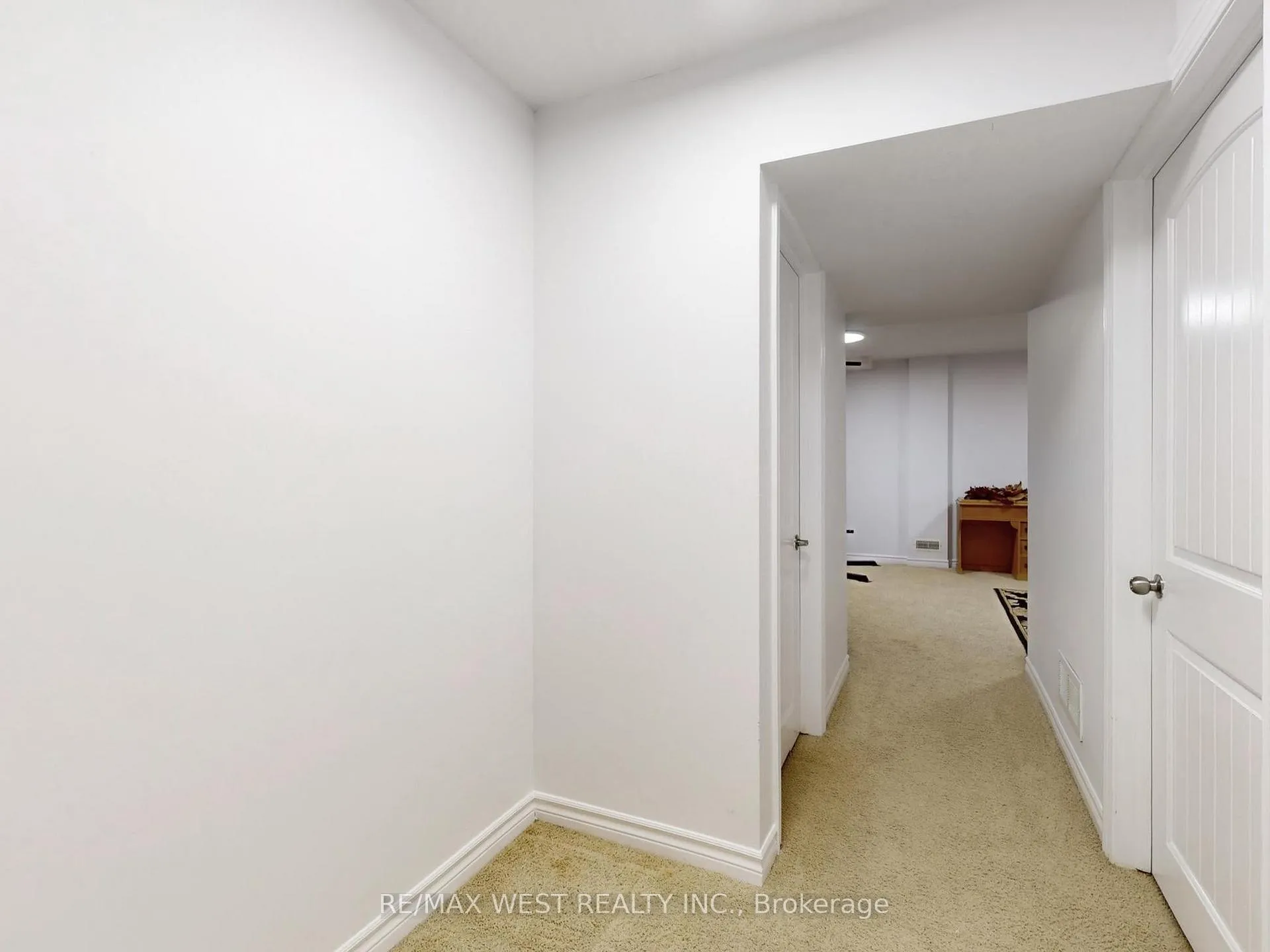 Photo 16 of Unit 15, 32 Lambeth Way, Guelph, Pineridge/Westminster Woods — HOMEH
