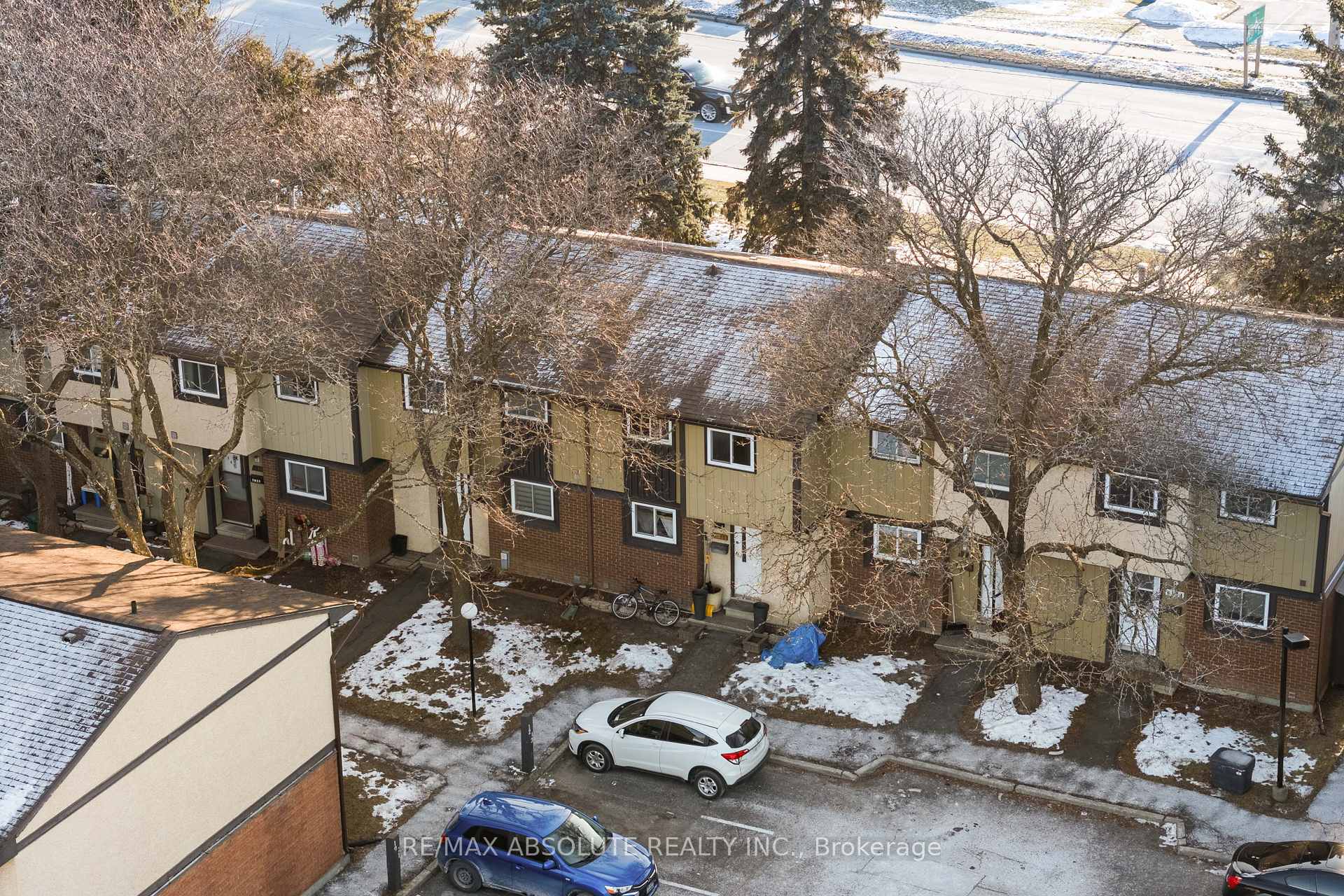 Photo 2 of Unit 14, 6138 Brookside Lane, Ottawa, Convent Glen South — HOMEH