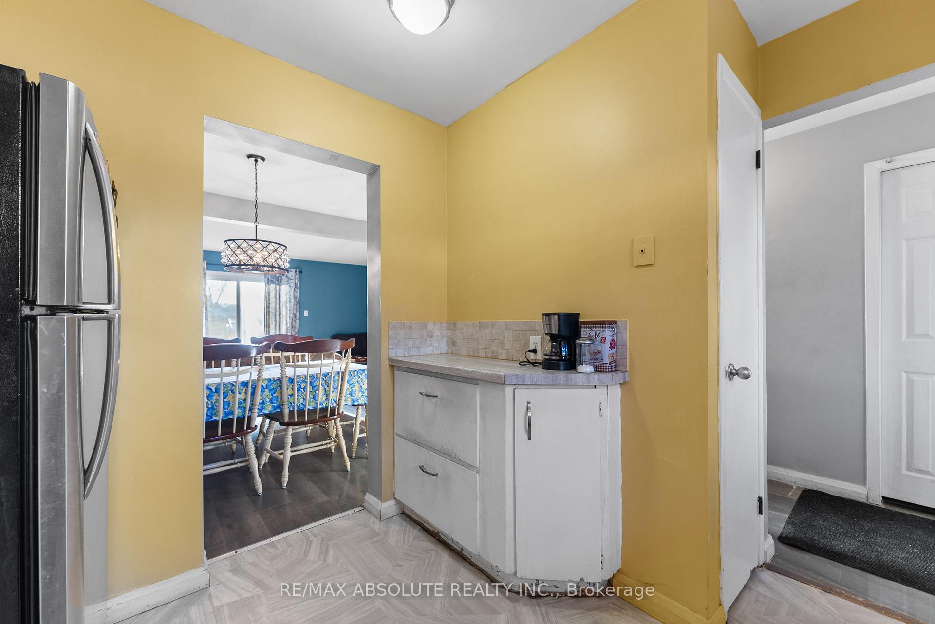 Photo 6 of Unit 14, 6138 Brookside Lane, Ottawa, Convent Glen South — HOMEH