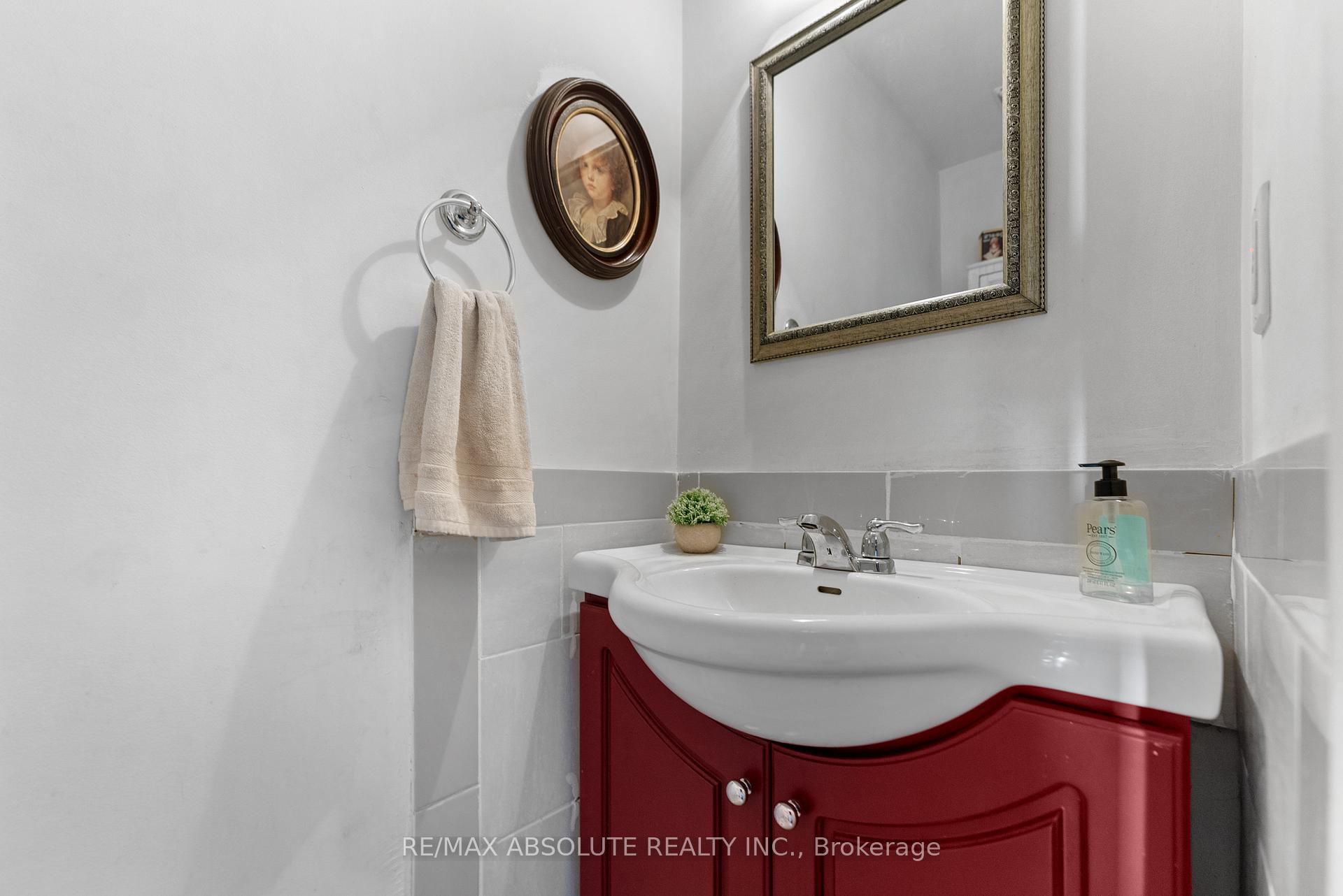 Photo 11 of Unit 14, 6138 Brookside Lane, Ottawa, Convent Glen South — HOMEH