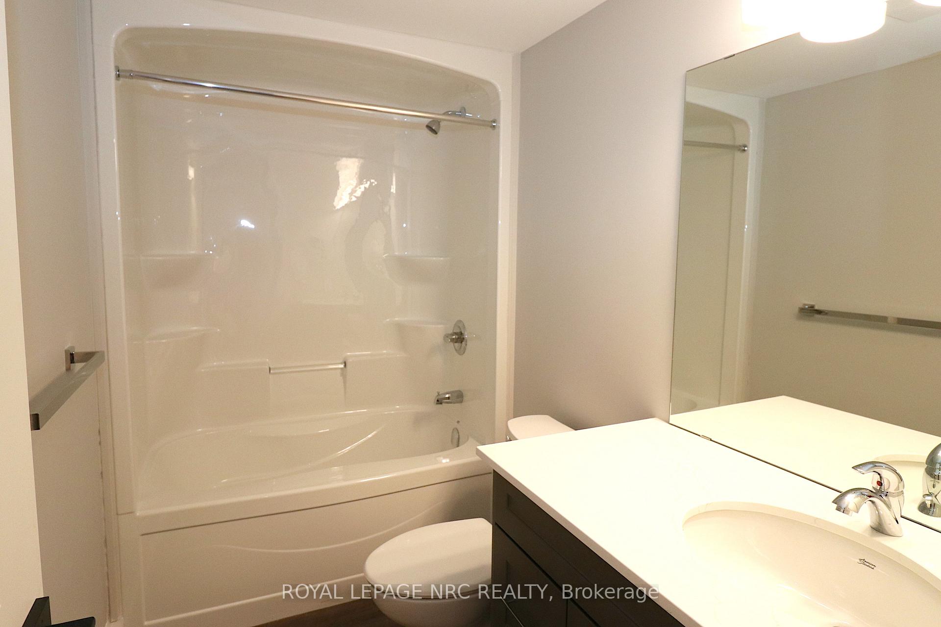 Photo 11 of Unit 5, 6 Ann Street, Thorold, Thorold Downtown — HOMEH