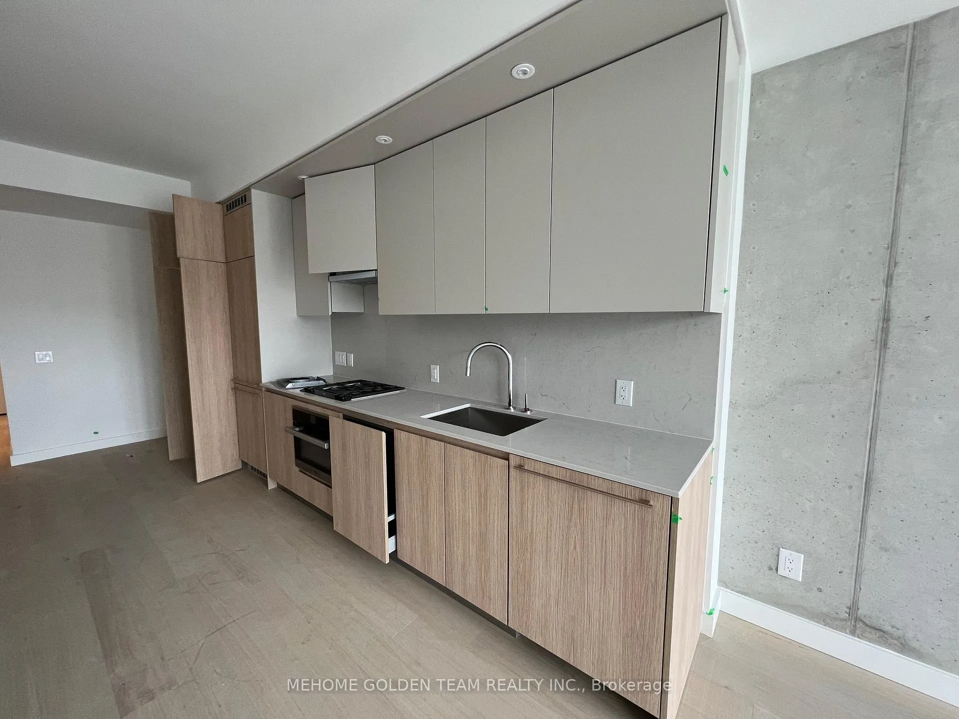 Photo 3 of Unit 1006, 81 Wellesley Street E, Toronto, Church-Yonge Corridor — HOMEH