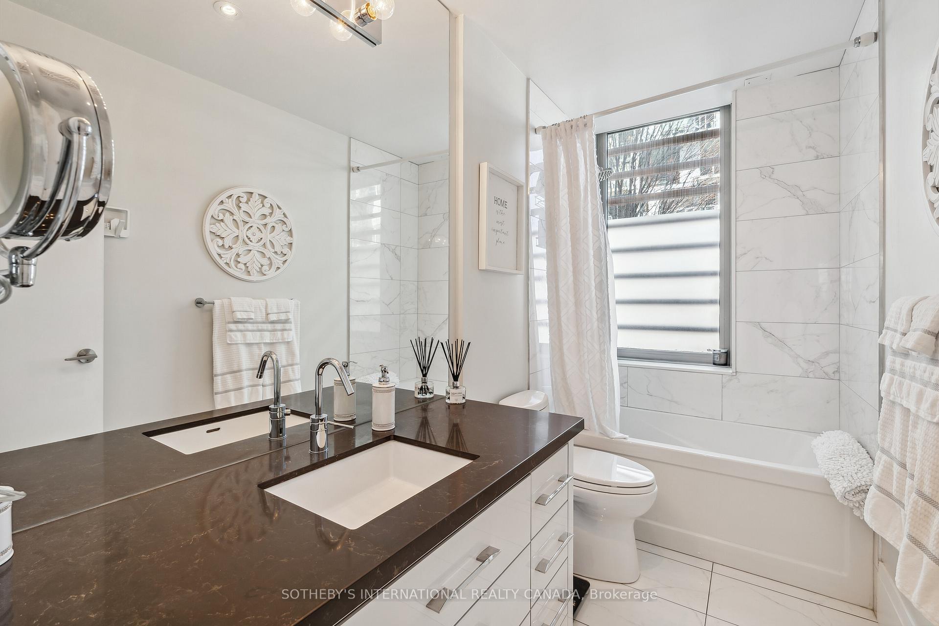 Photo 15 of Unit TH112, 39 Queens Quay E, Toronto, Waterfront Communities — HOMEH