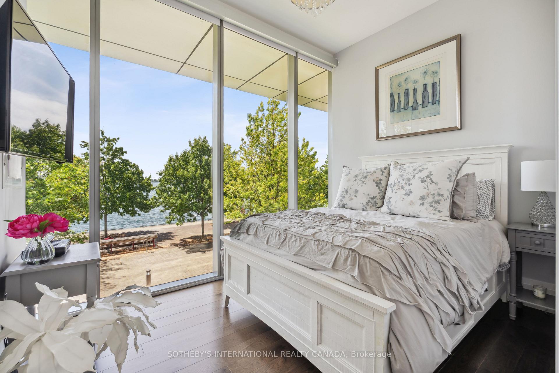 Photo 16 of Unit TH112, 39 Queens Quay E, Toronto, Waterfront Communities — HOMEH