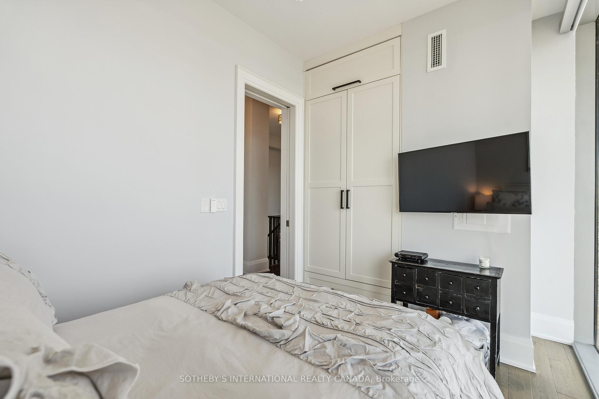 Photo 17 of Unit TH112, 39 Queens Quay E, Toronto, Waterfront Communities — HOMEH