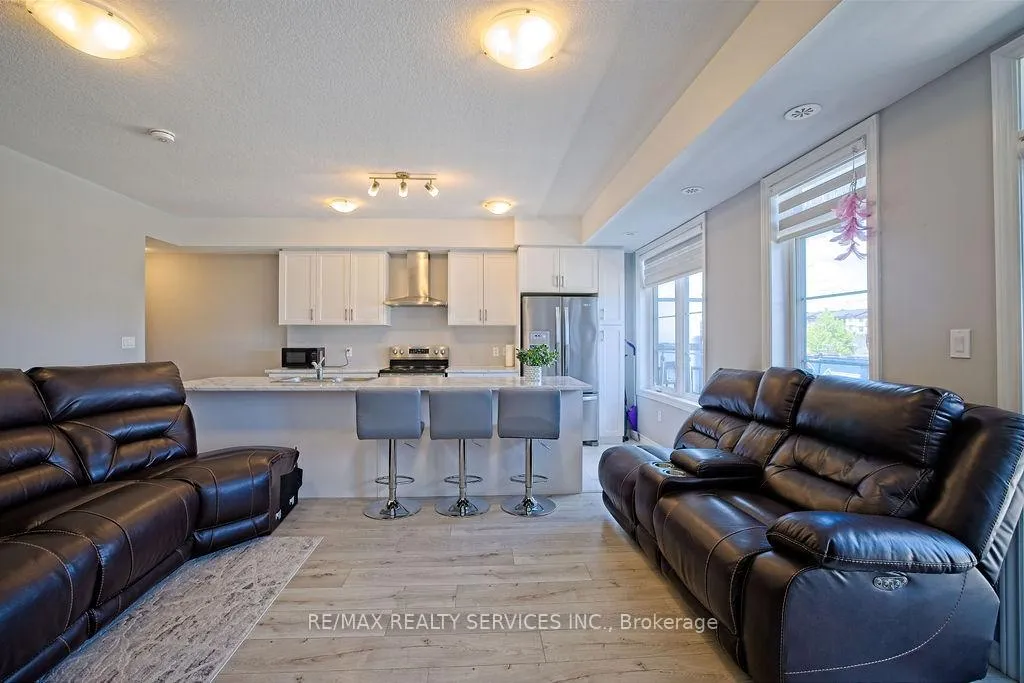 Photo 6 of 174 Wheat Lane, Kitchener — HOMEH