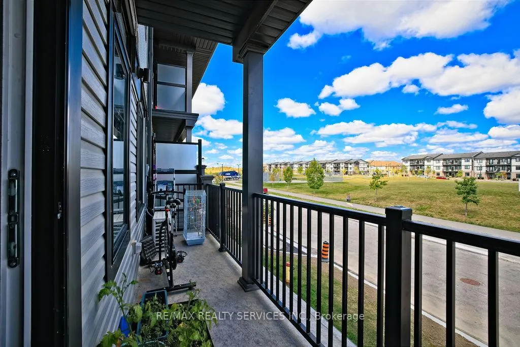 Photo 23 of 174 Wheat Lane, Kitchener — HOMEH