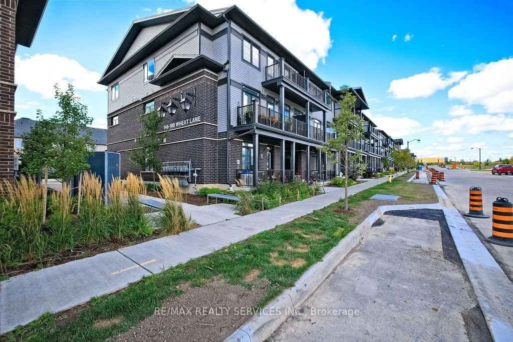 Photo 24 of 174 Wheat Lane, Kitchener — HOMEH