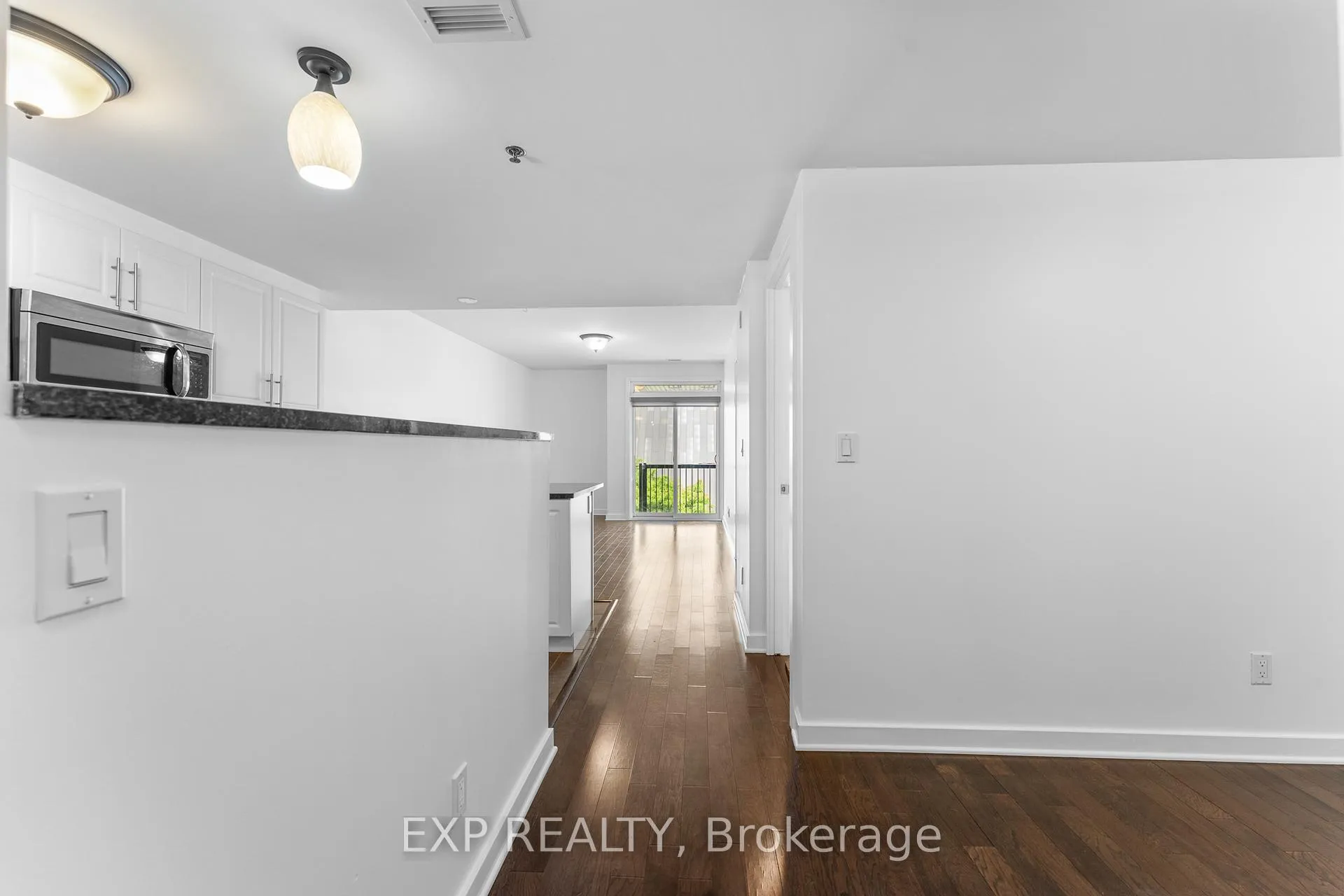 Photo 8 of Unit 403, 456 King Edward Avenue, Ottawa, Sandy Hill — HOMEH