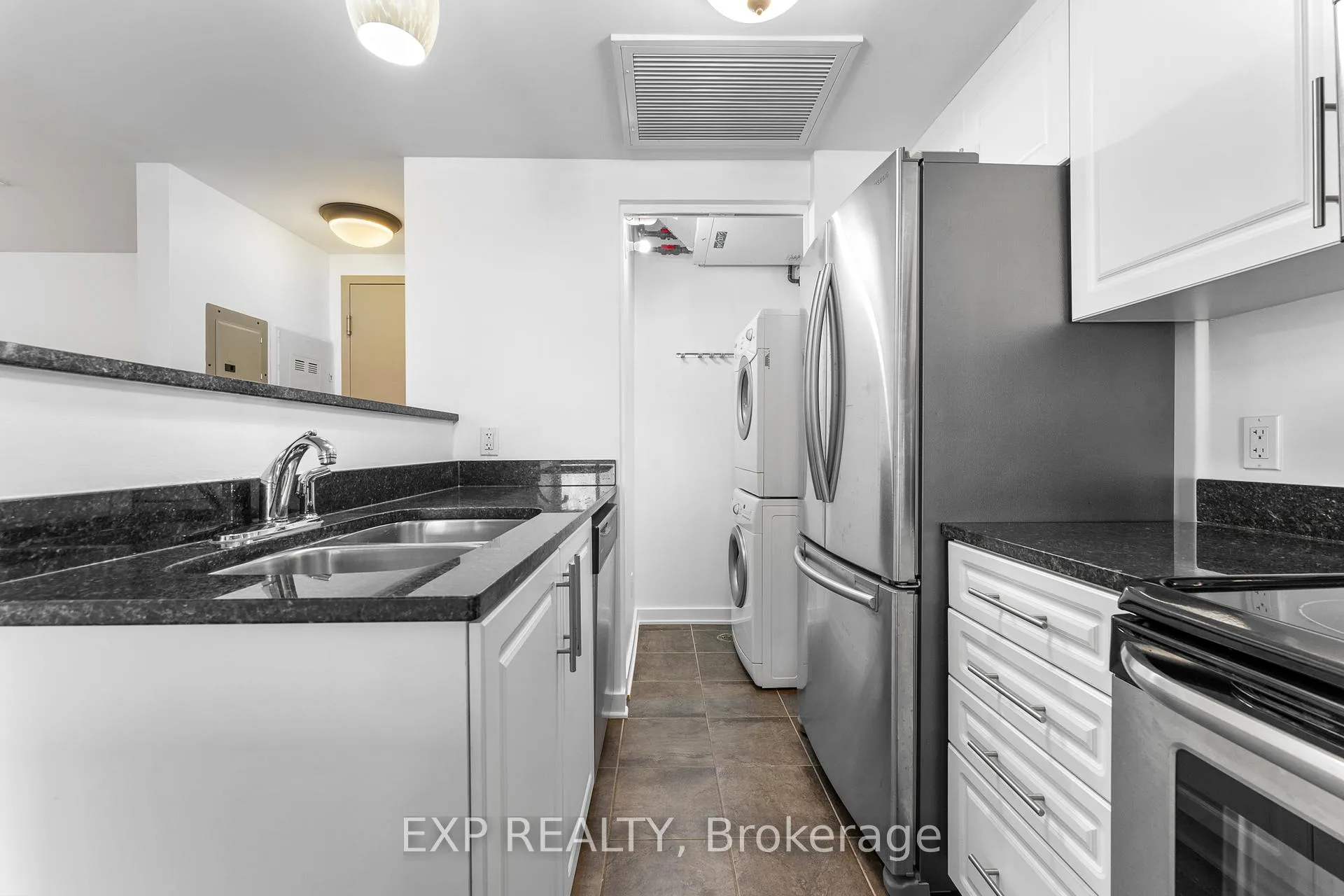 Photo 13 of Unit 403, 456 King Edward Avenue, Ottawa, Sandy Hill — HOMEH