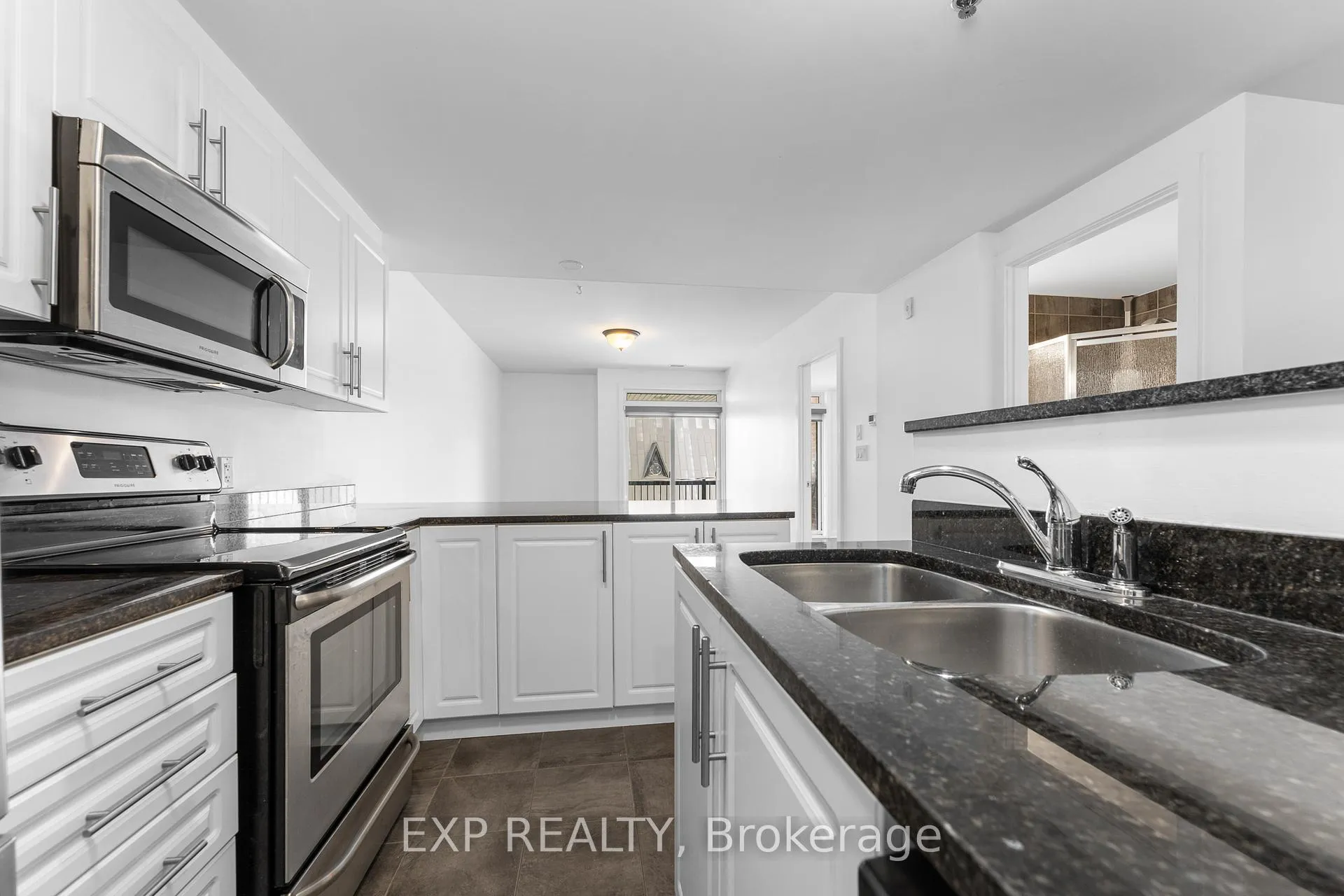 Photo 15 of Unit 403, 456 King Edward Avenue, Ottawa, Sandy Hill — HOMEH