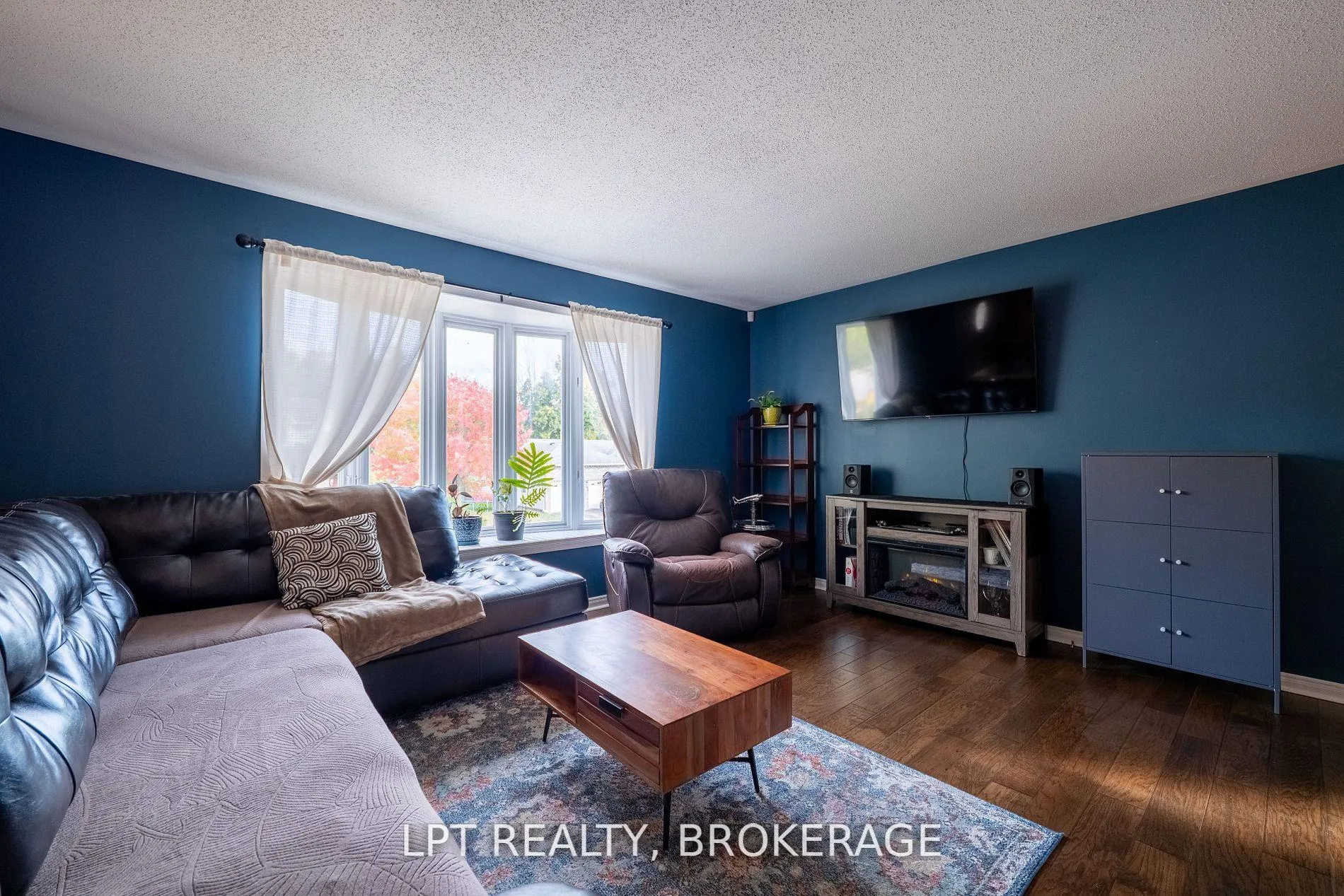 Photo 20 of 697 Macdonald Drive, Gananoque — HOMEH