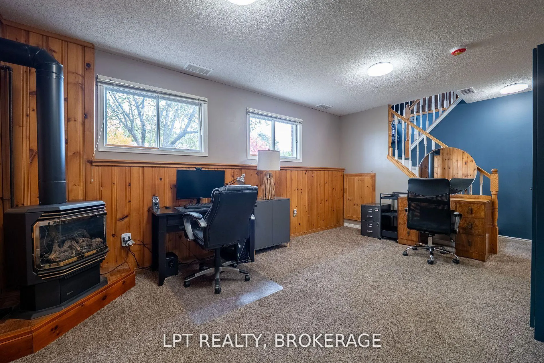 Photo 29 of 697 Macdonald Drive, Gananoque — HOMEH