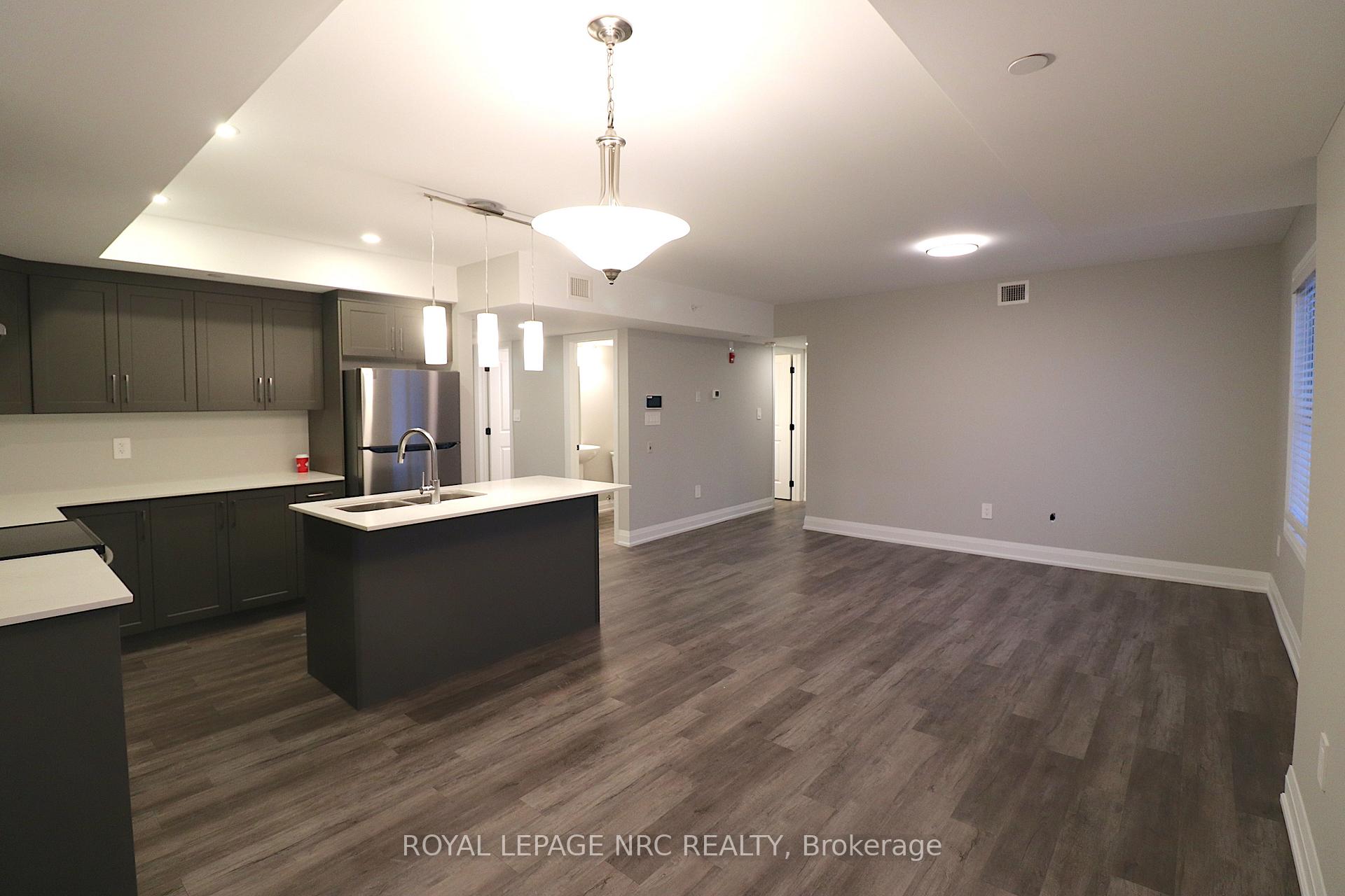 Photo 2 of Unit 6, 6 Ann Street, Thorold, Thorold Downtown — HOMEH