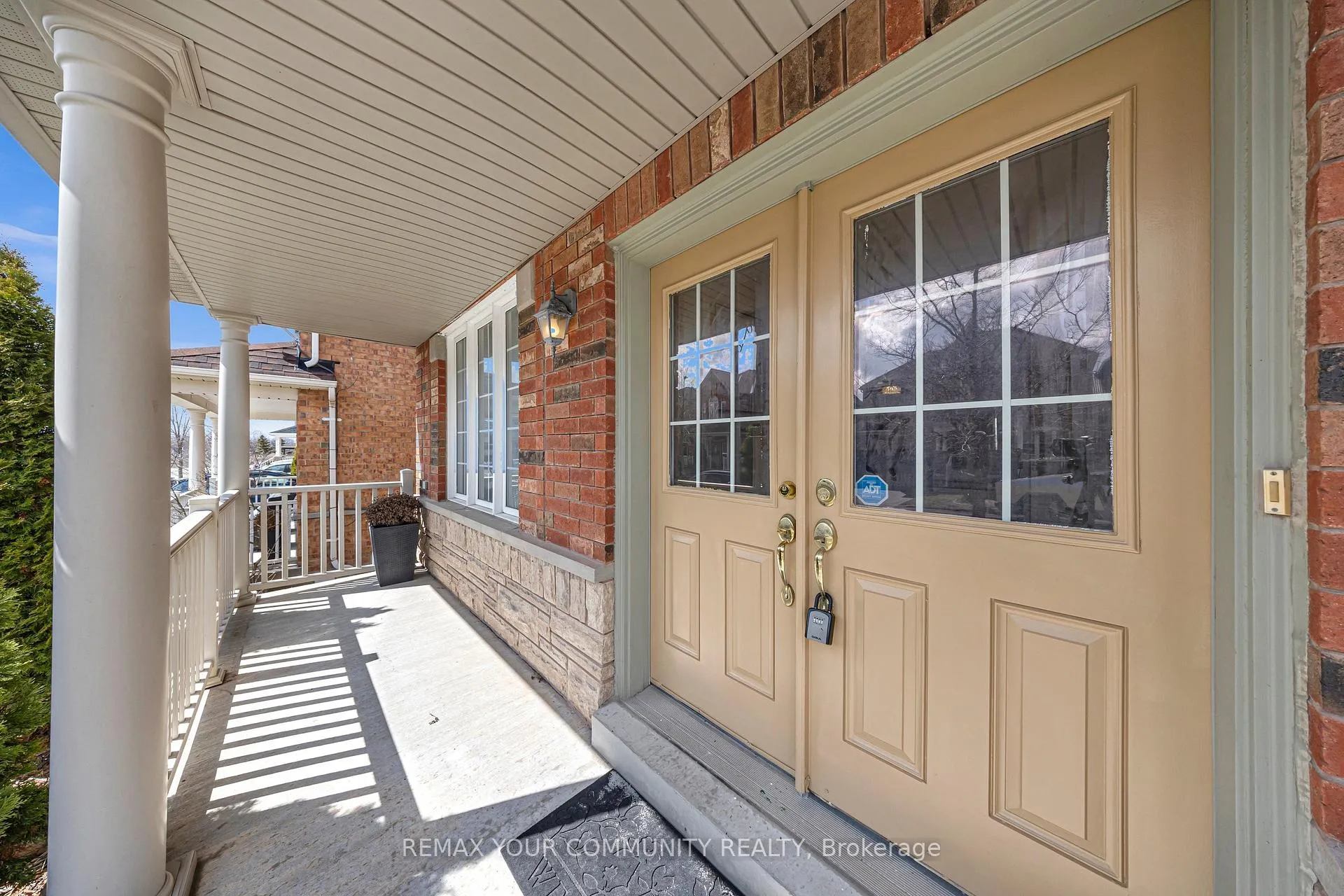 Photo 2 of 12 Warburton Drive, Ajax, Northeast Ajax — HOMEH